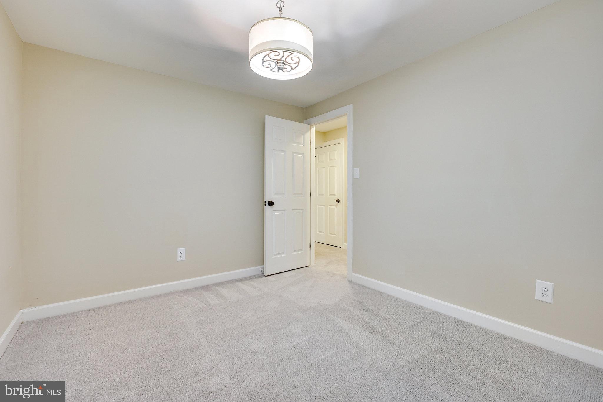 SPRING LAKE - Residential