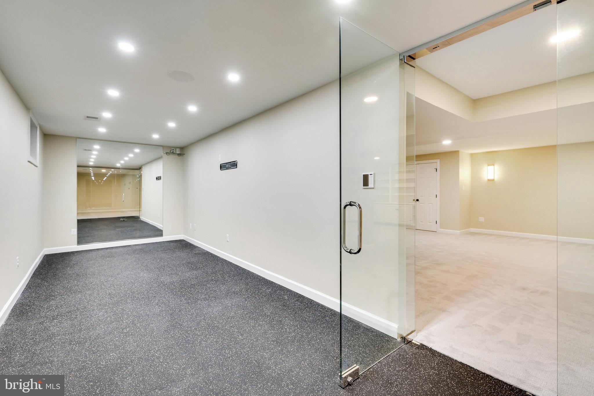 SPRING LAKE - Residential