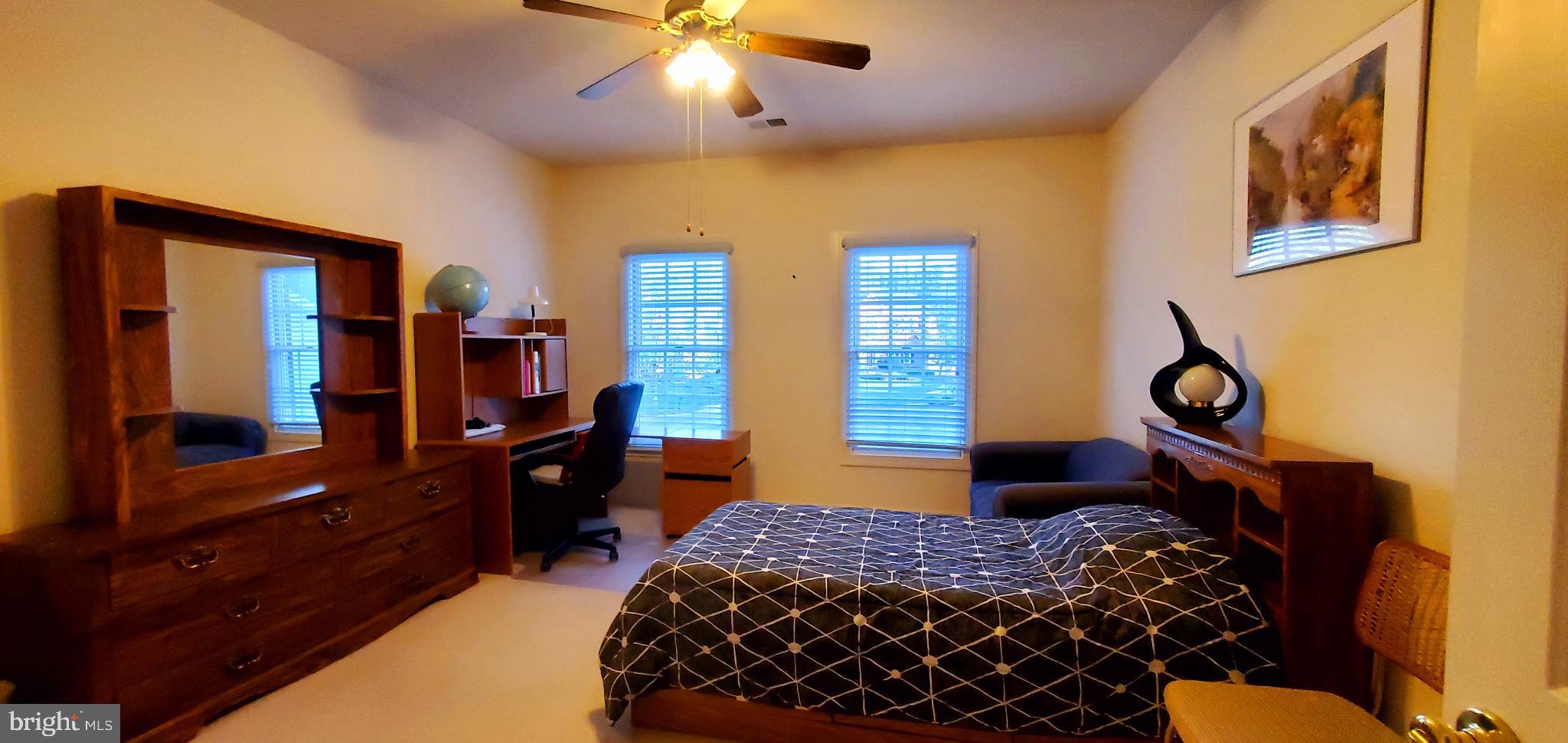 NORTH POTOMAC - Residential