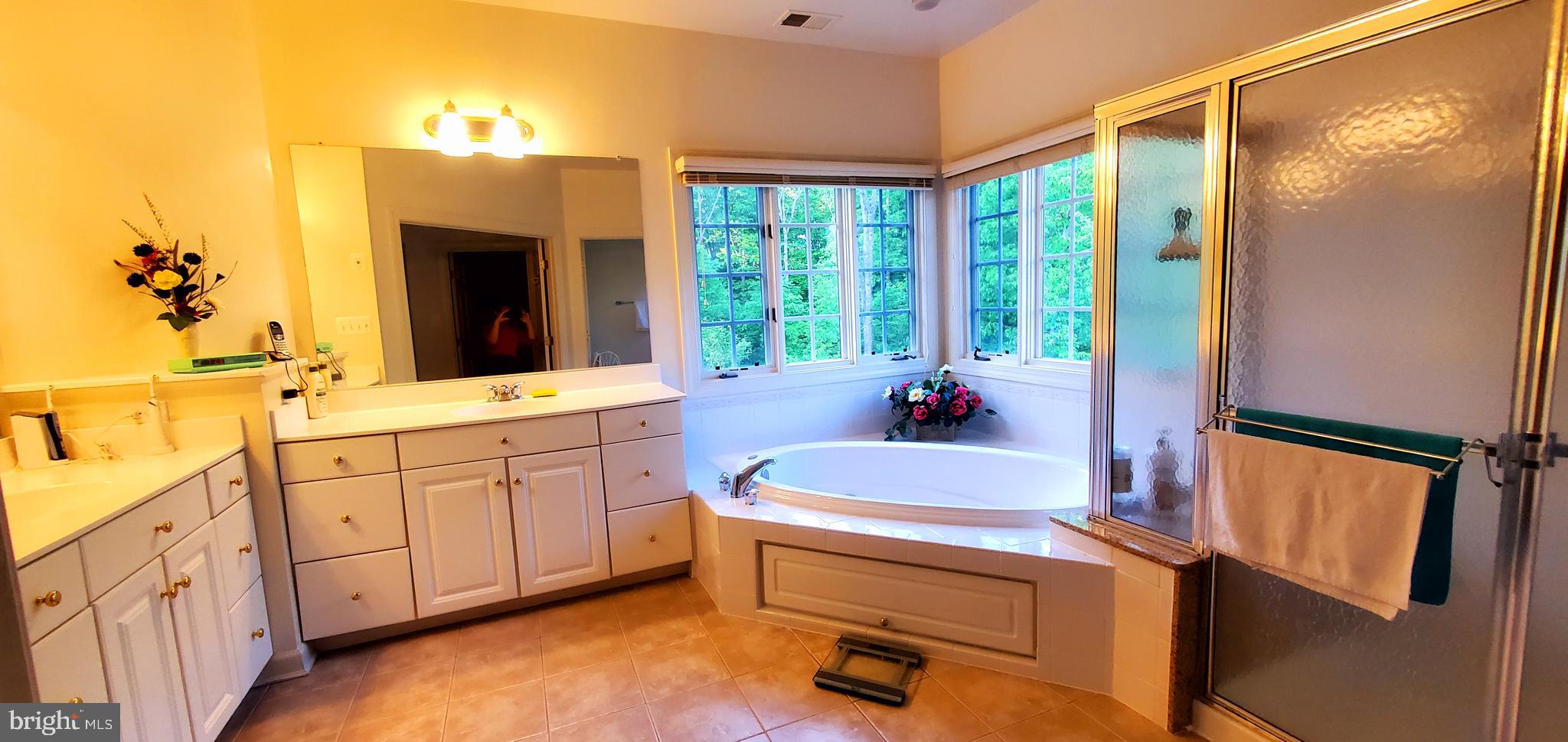 NORTH POTOMAC - Residential