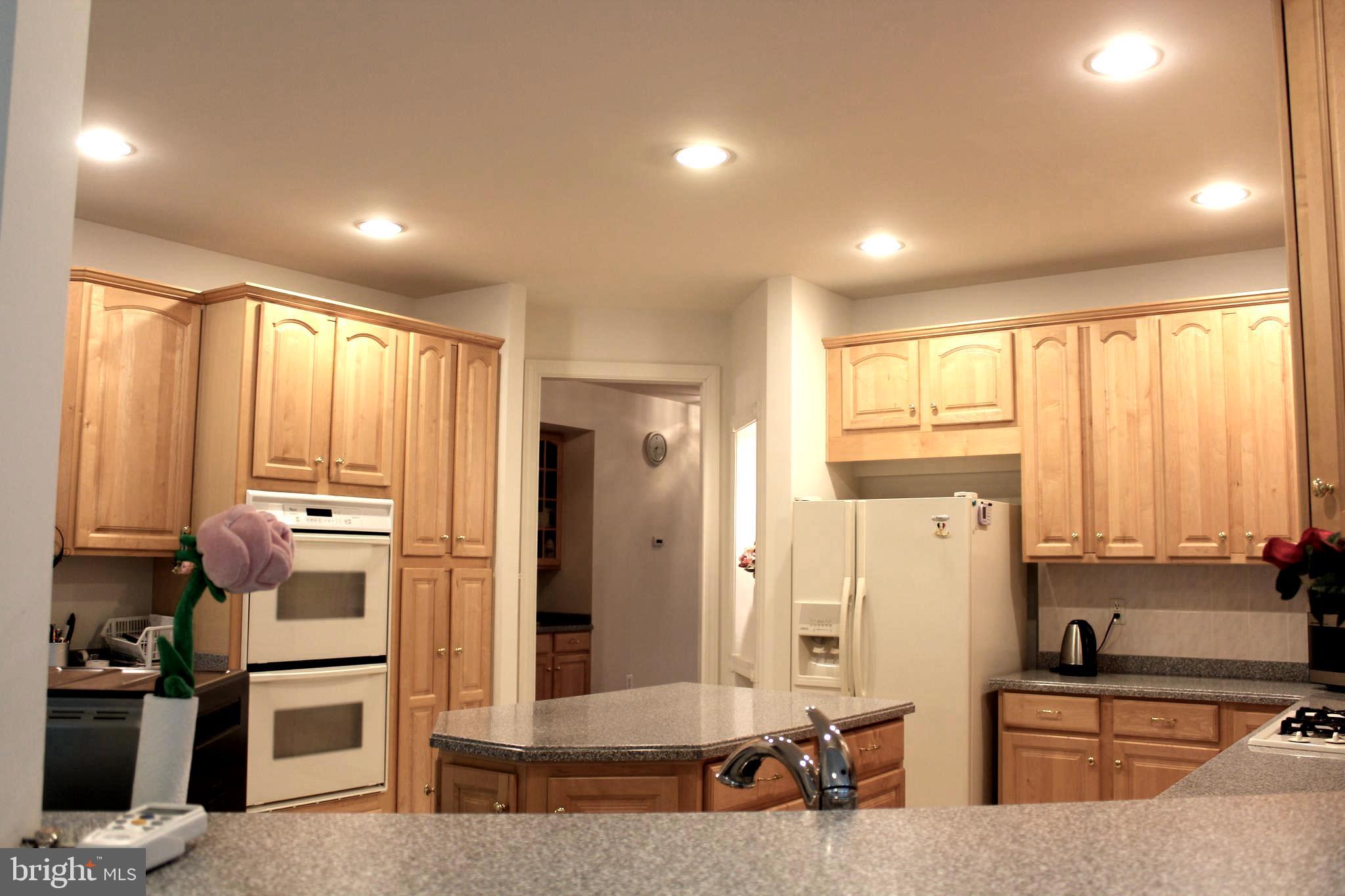 NORTH POTOMAC - Residential