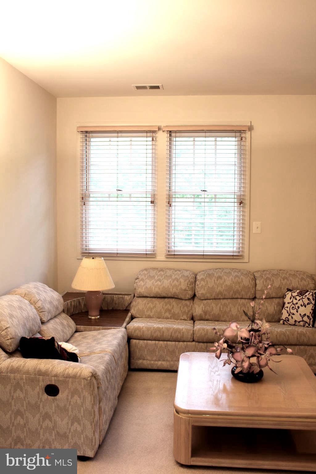 NORTH POTOMAC - Residential