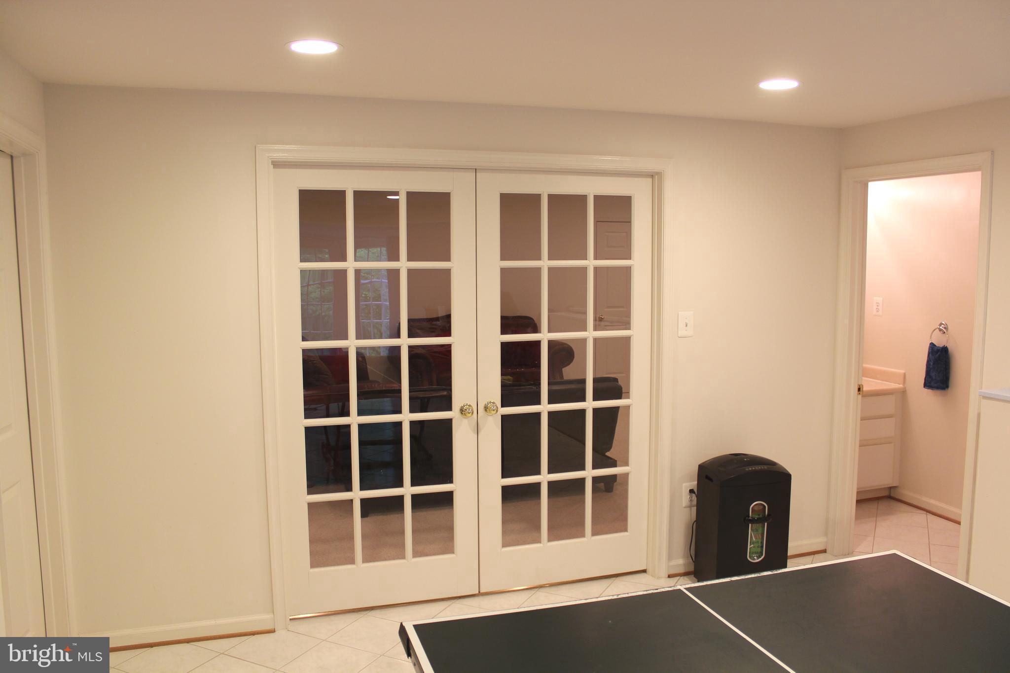 NORTH POTOMAC - Residential