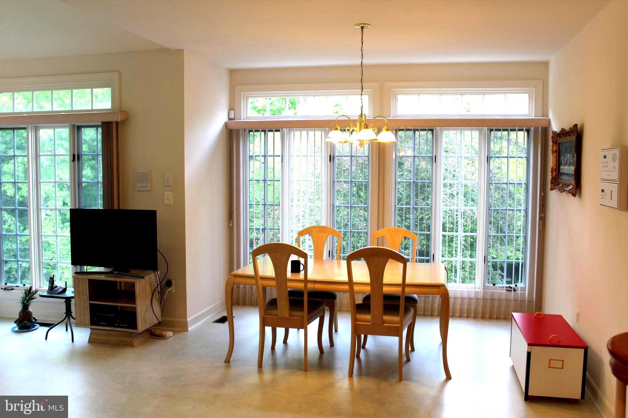 NORTH POTOMAC - Residential