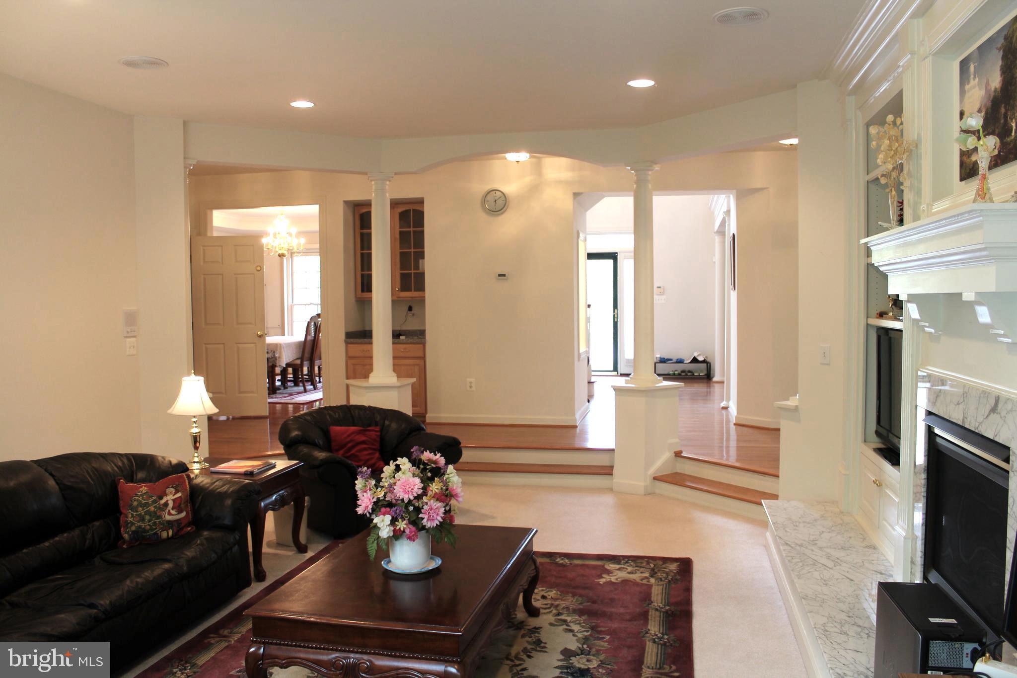 NORTH POTOMAC - Residential