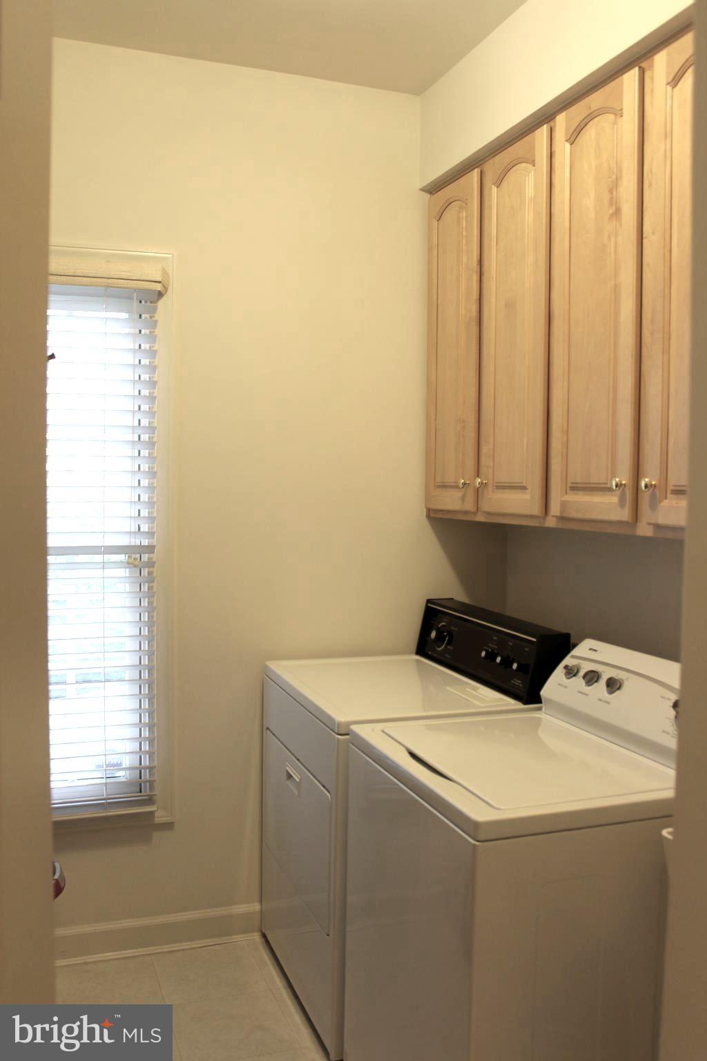 NORTH POTOMAC - Residential