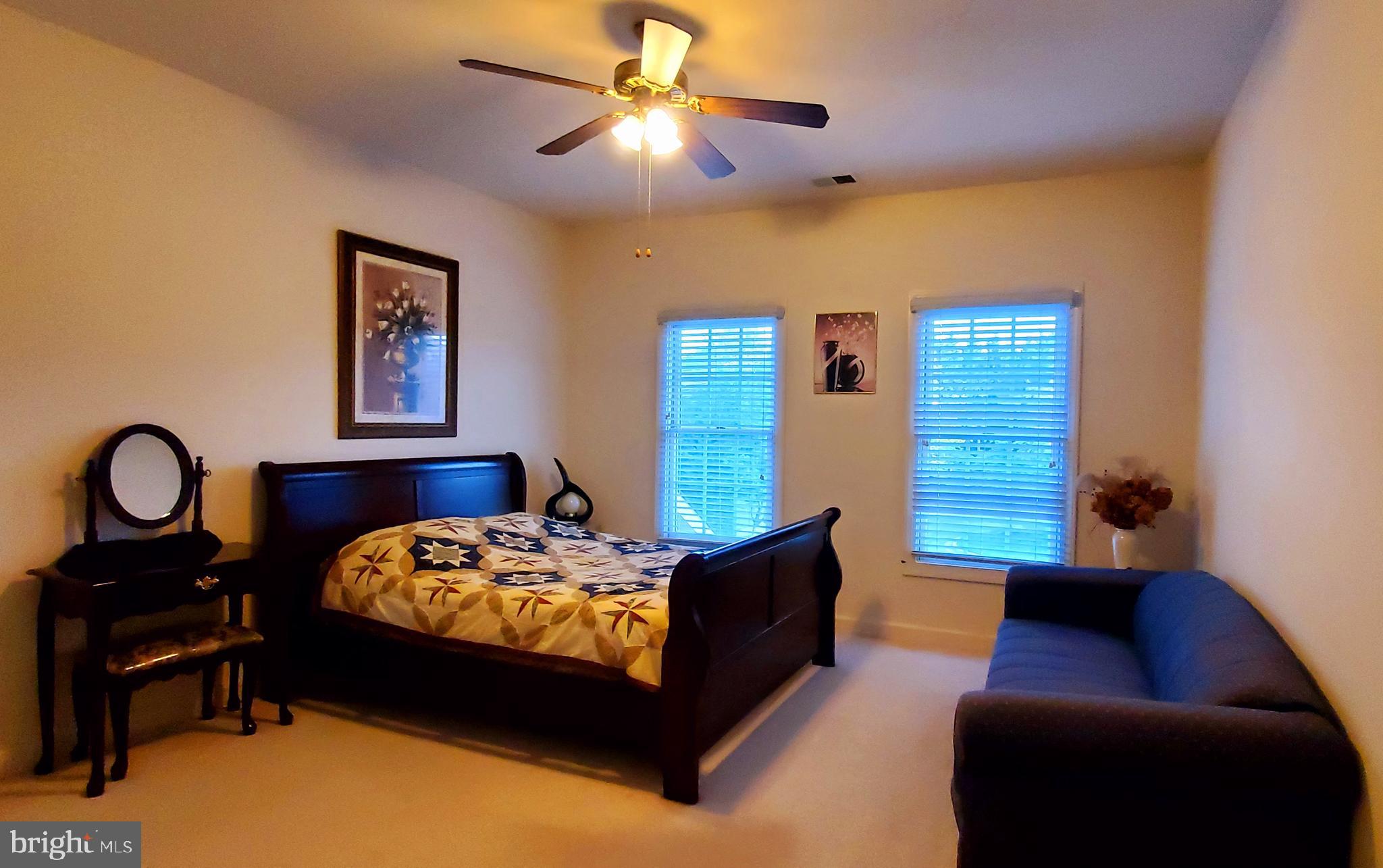 NORTH POTOMAC - Residential