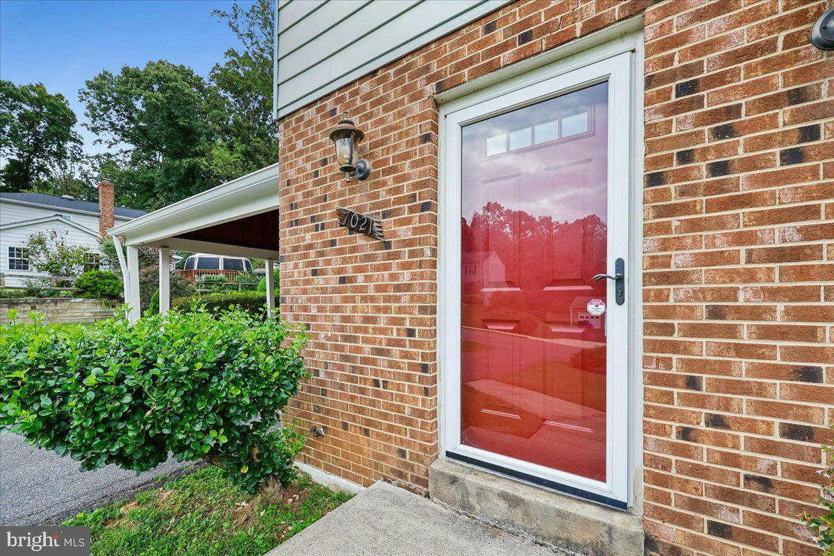 7021 WICK LANE