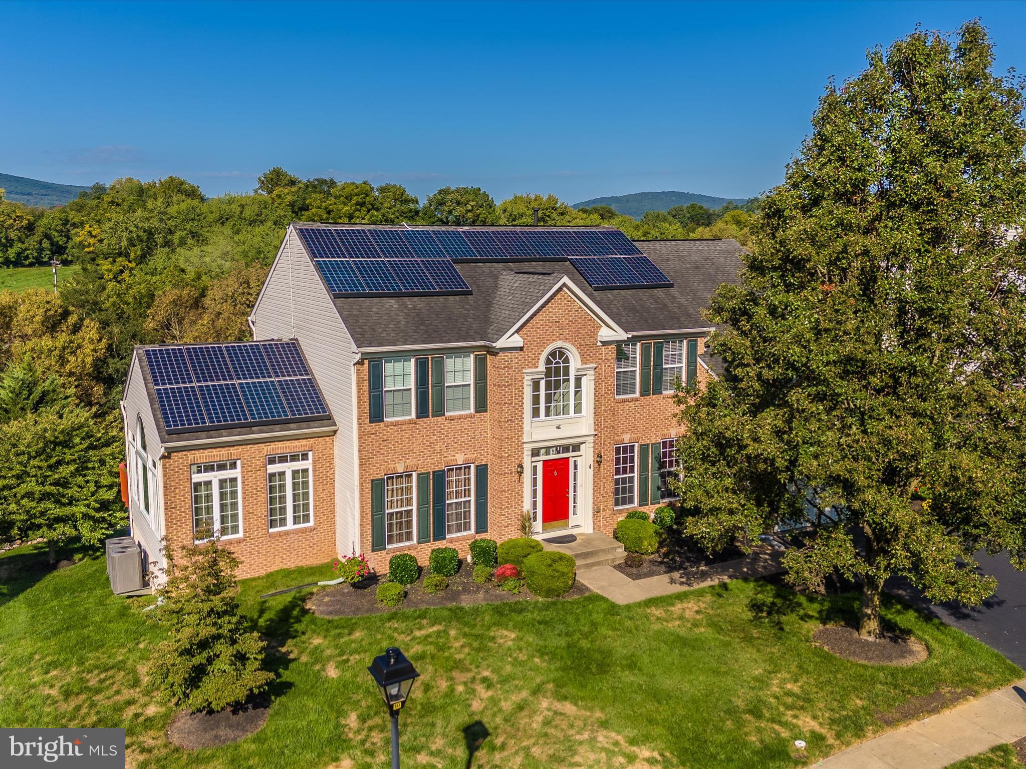 NORTH POINTE - Residential