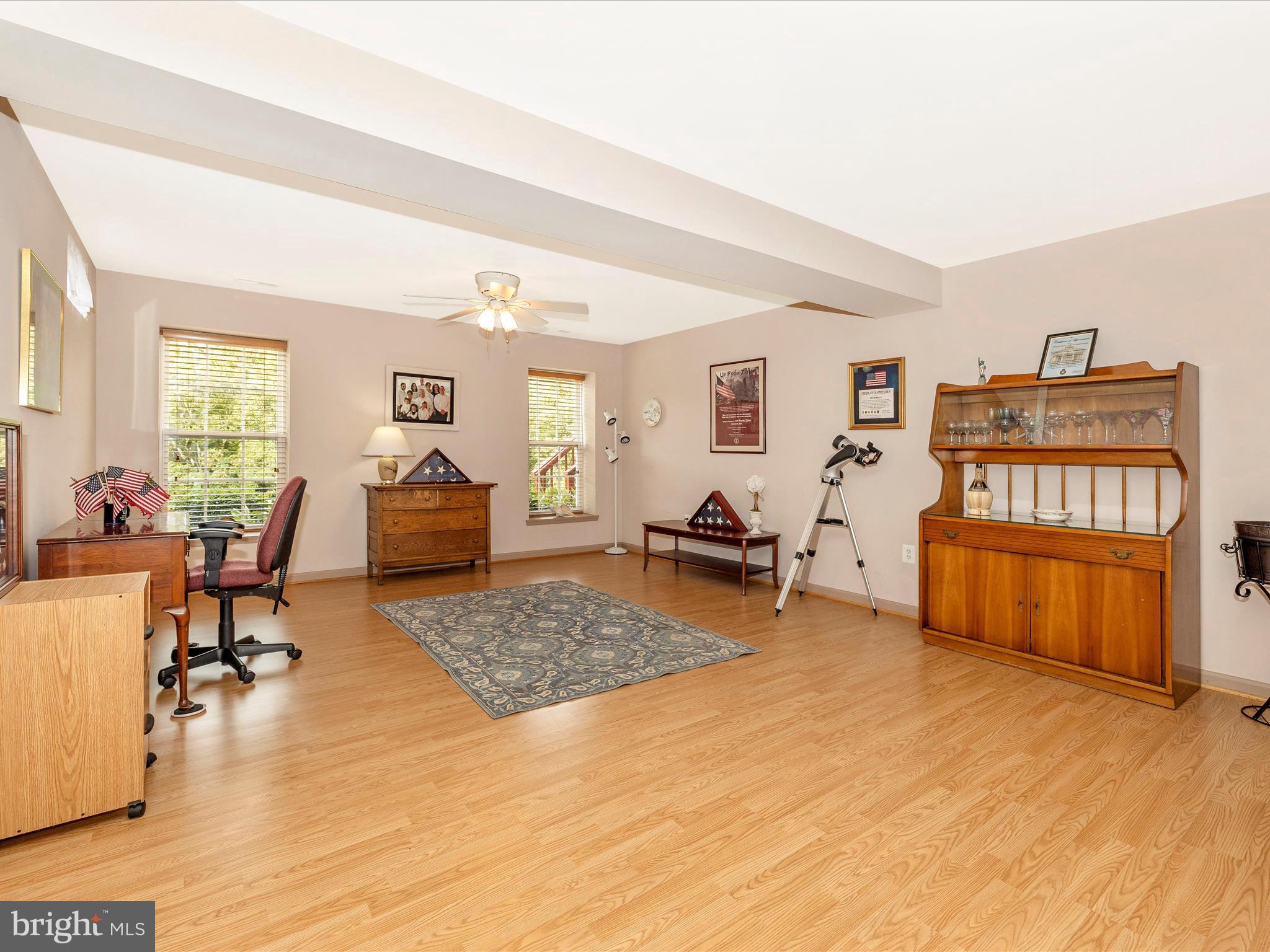 NORTH POINTE - Residential