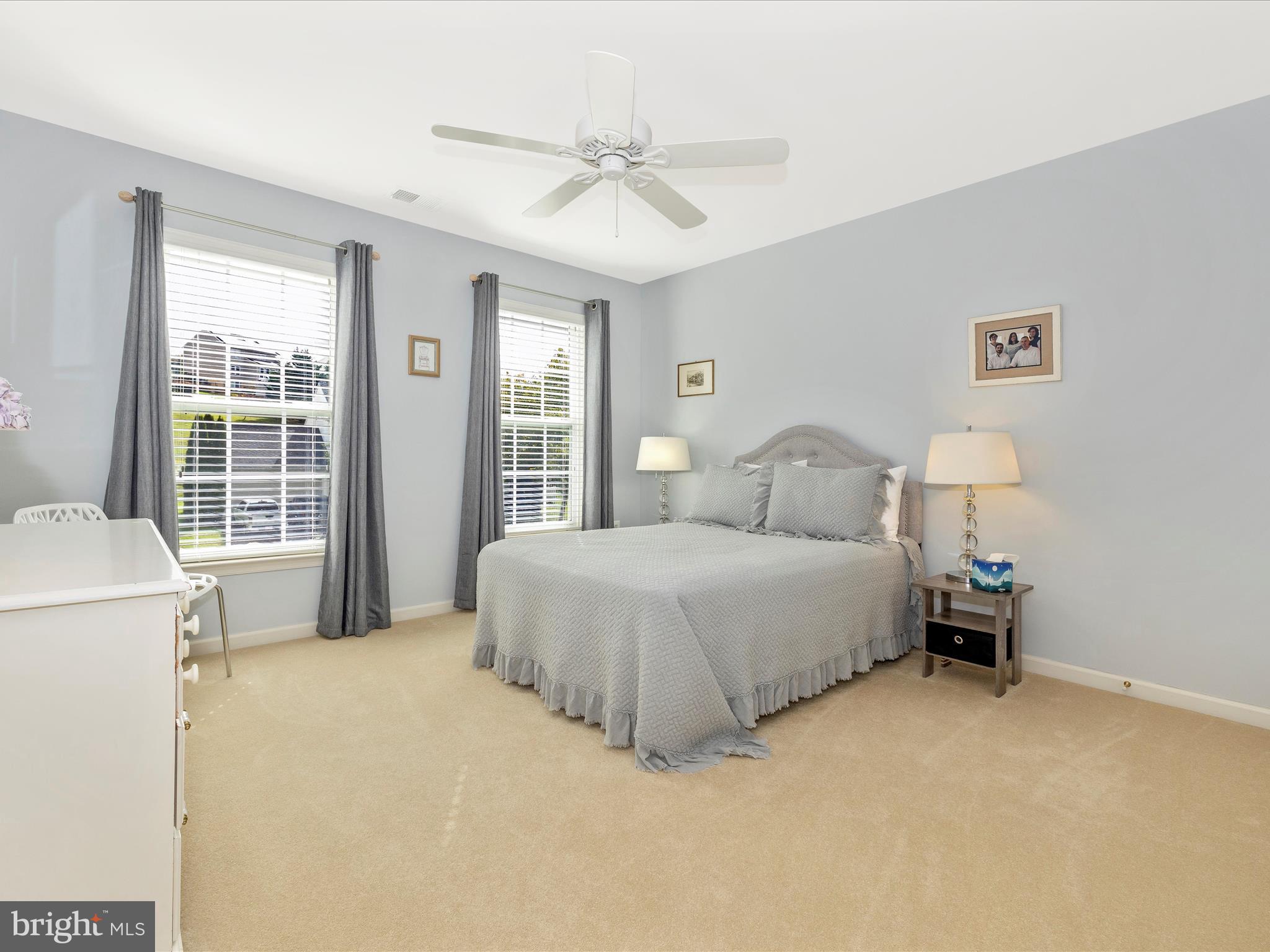 NORTH POINTE - Residential