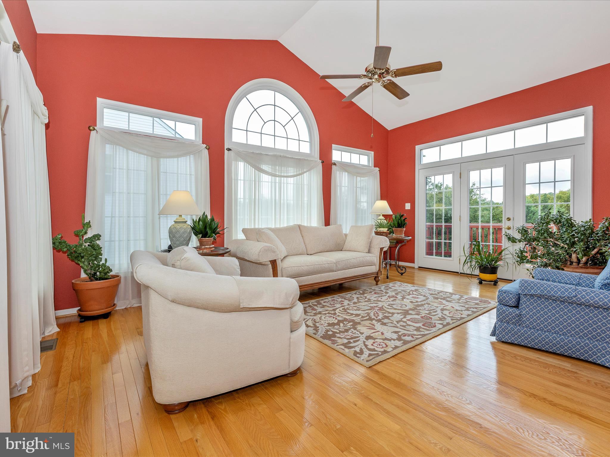 NORTH POINTE - Residential