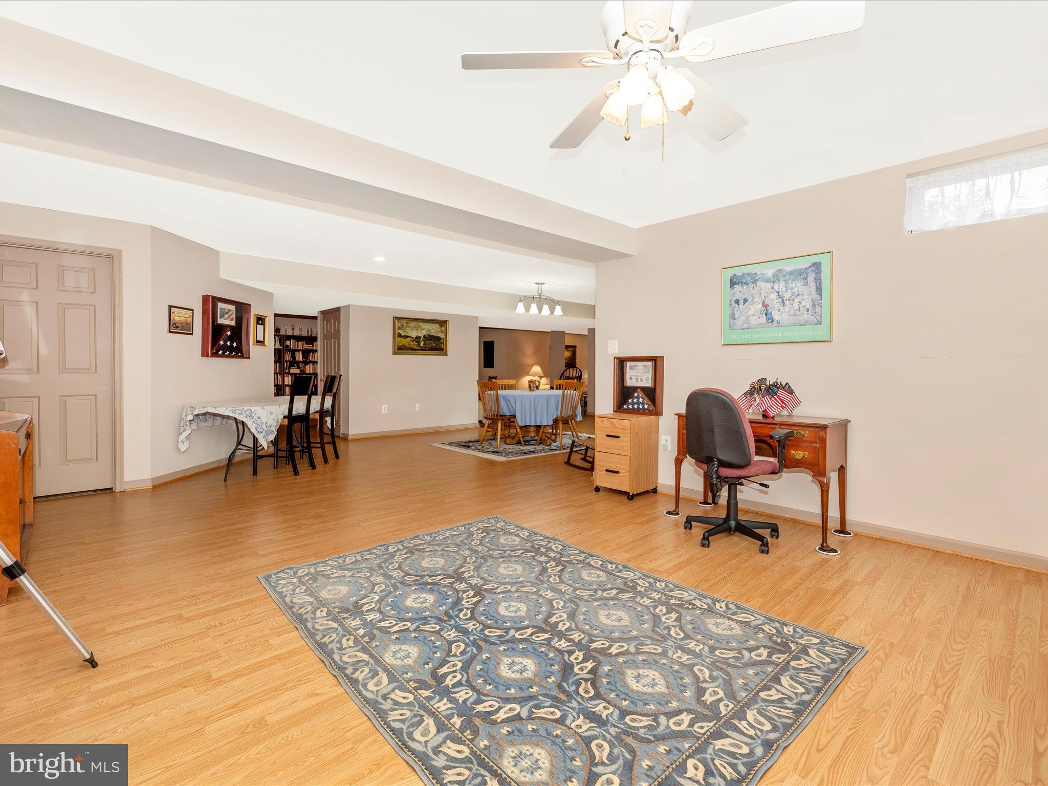 NORTH POINTE - Residential