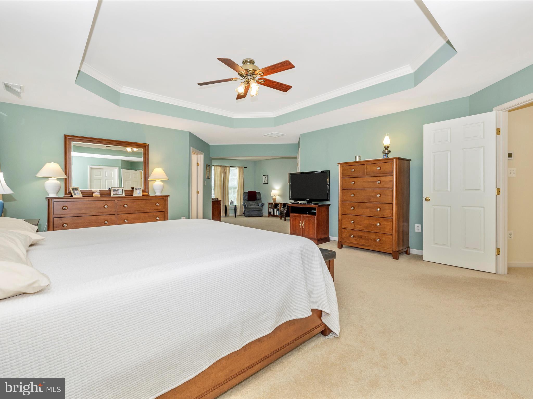 NORTH POINTE - Residential