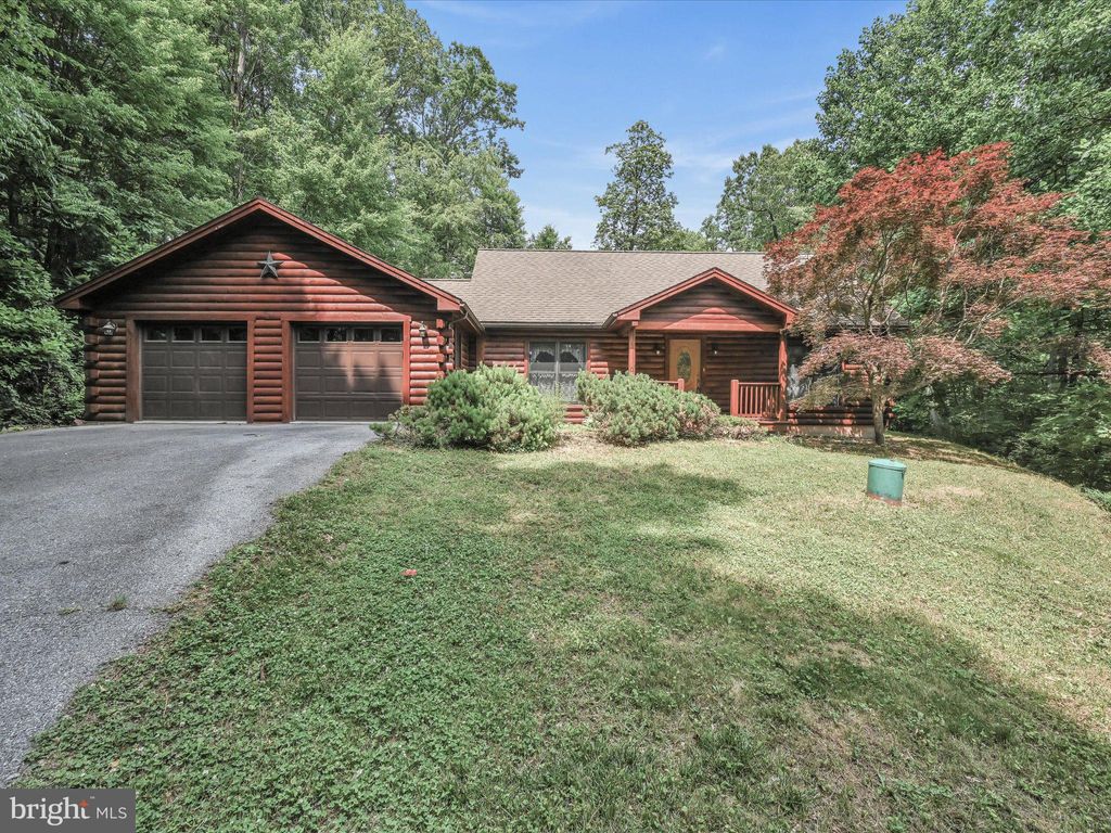 Photo of 376 RIDGE AVE, EPHRATA, PA 17522 (MLS # PALA2036716)