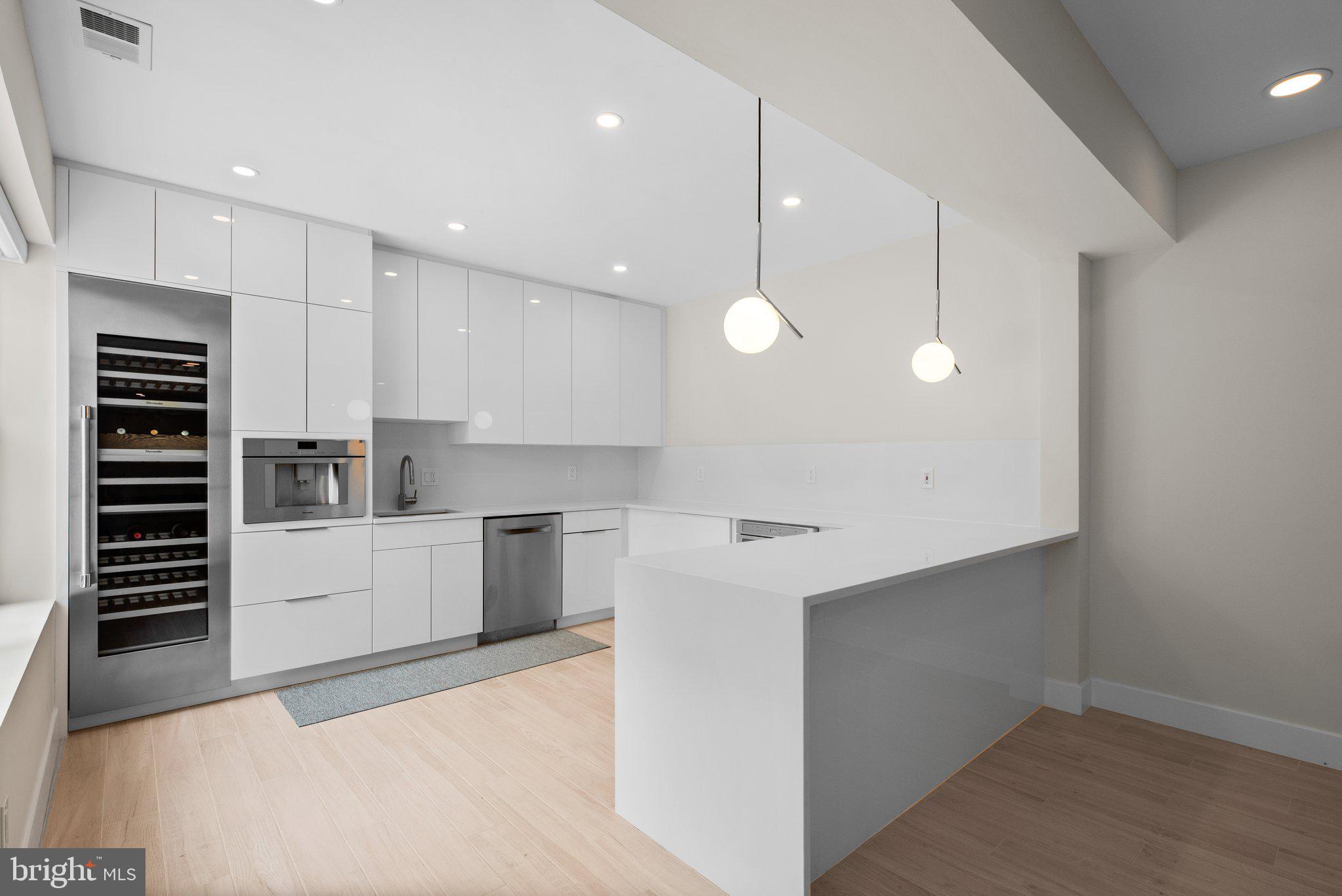 ROCKY BROOK PARK - Residential