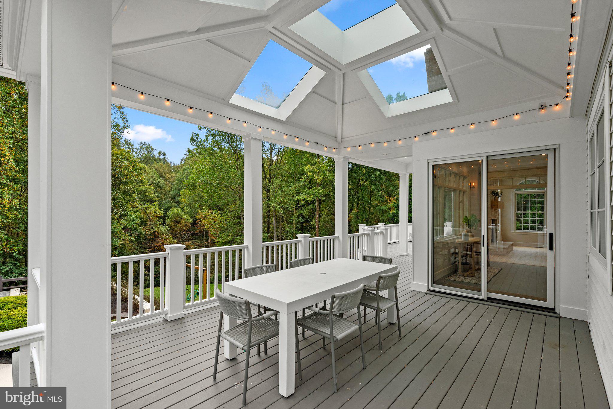 ROCKY BROOK PARK - Residential