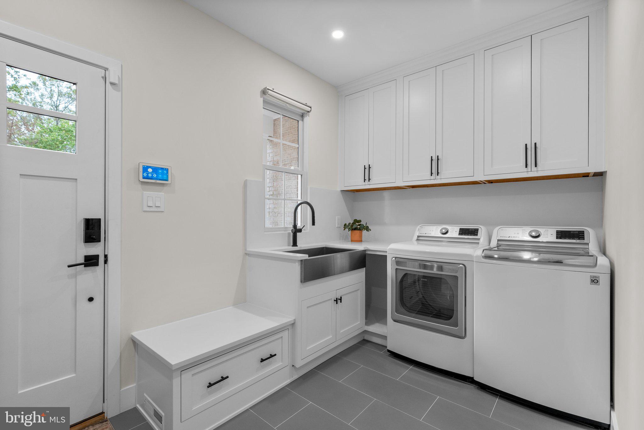 ROCKY BROOK PARK - Residential