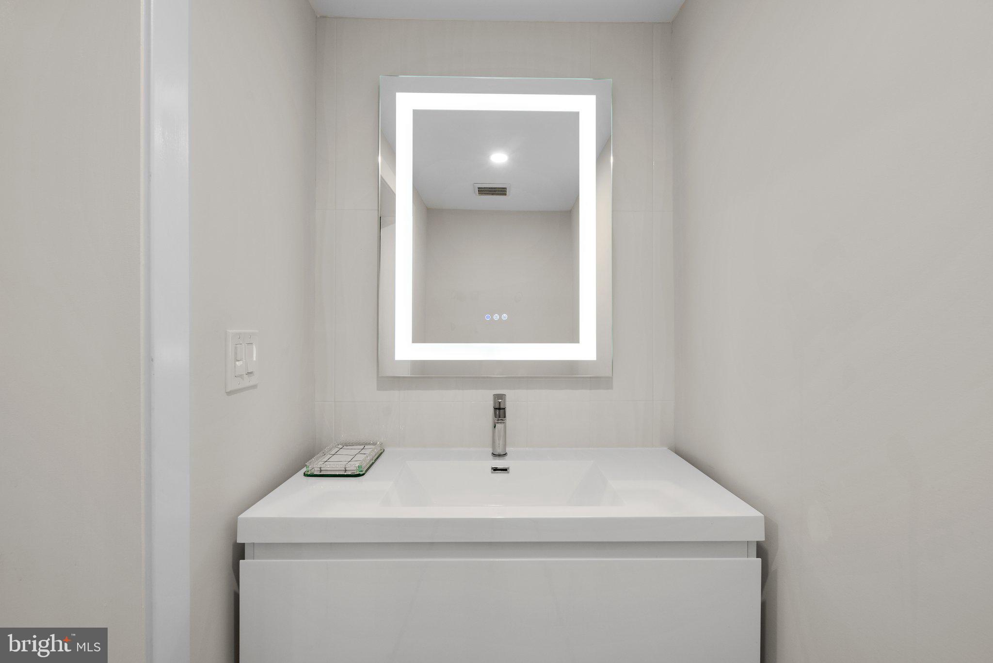 ROCKY BROOK PARK - Residential