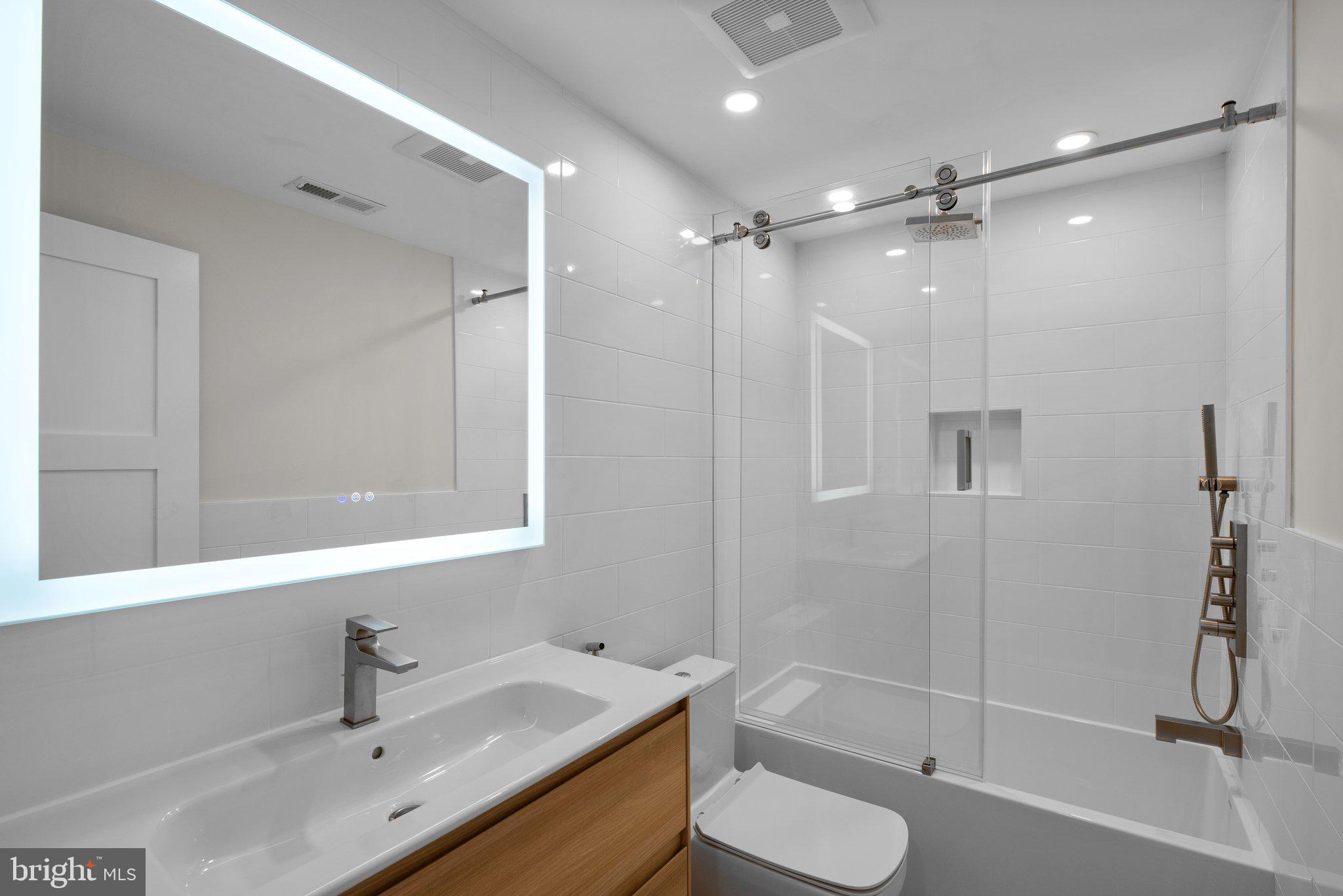 ROCKY BROOK PARK - Residential