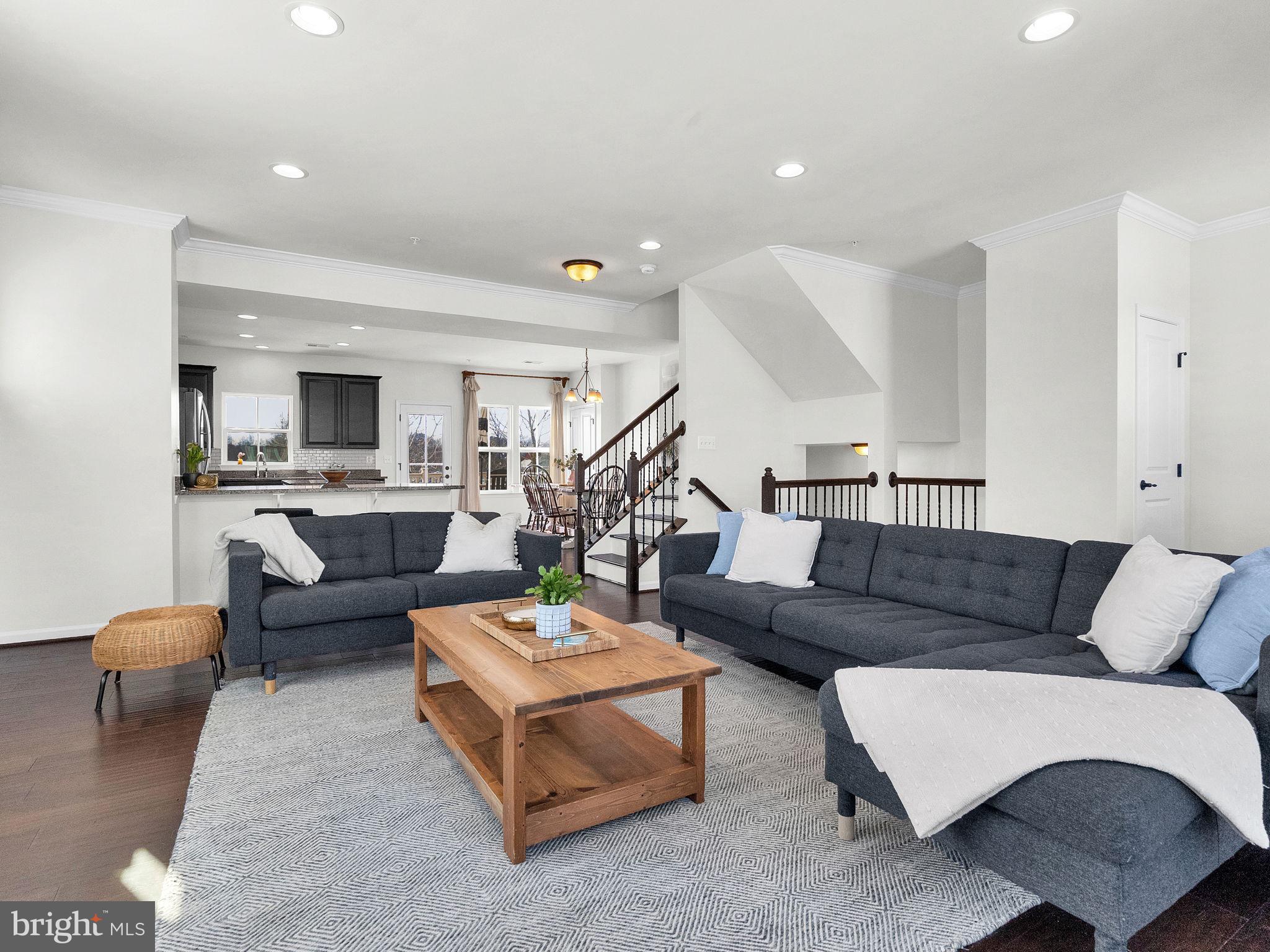 604 FOX RIVER HILLS WAY