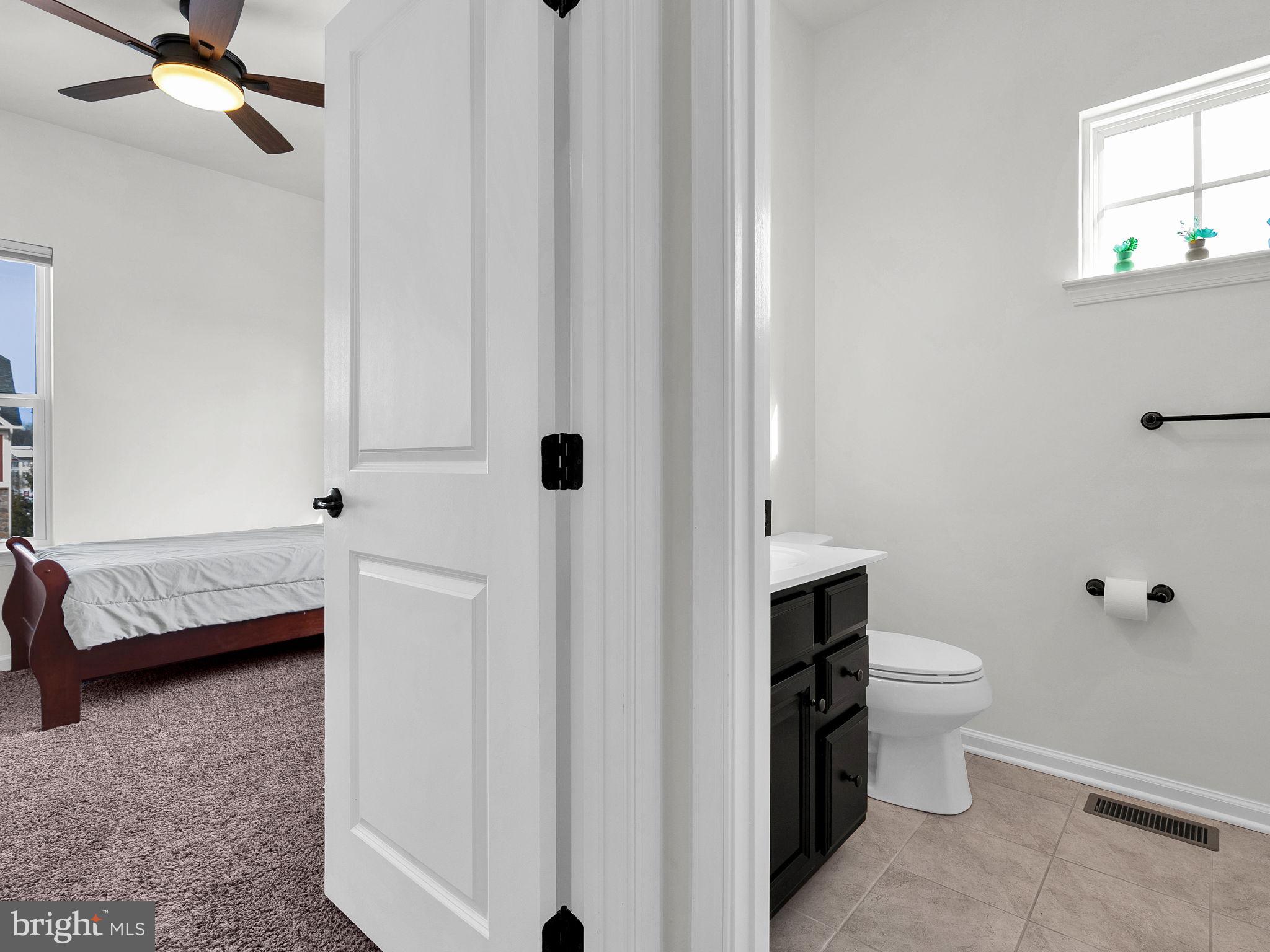 CREEKSIDE VILLAGE AT TANYARD SPRINGS - Residential