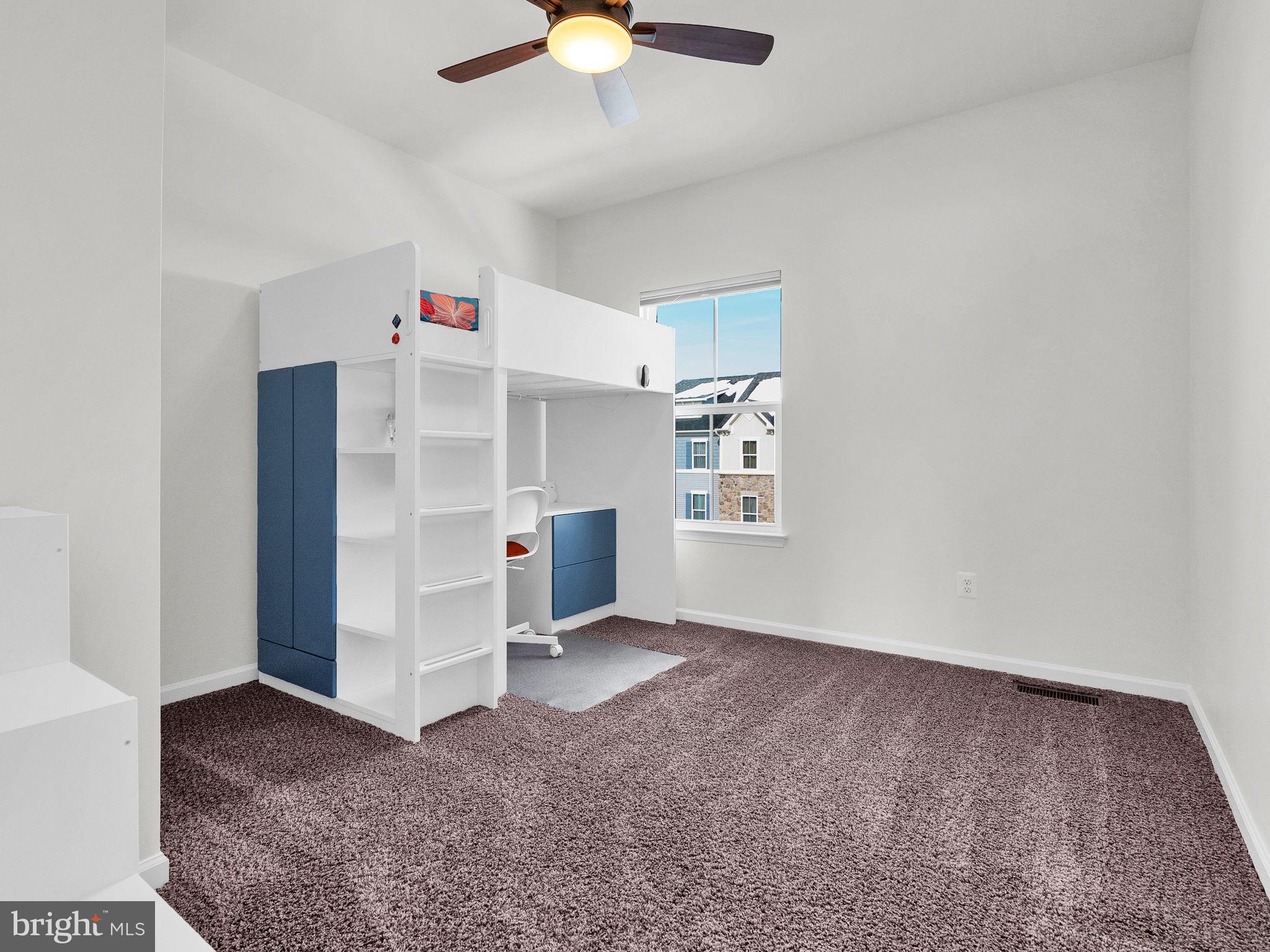 CREEKSIDE VILLAGE AT TANYARD SPRINGS - Residential