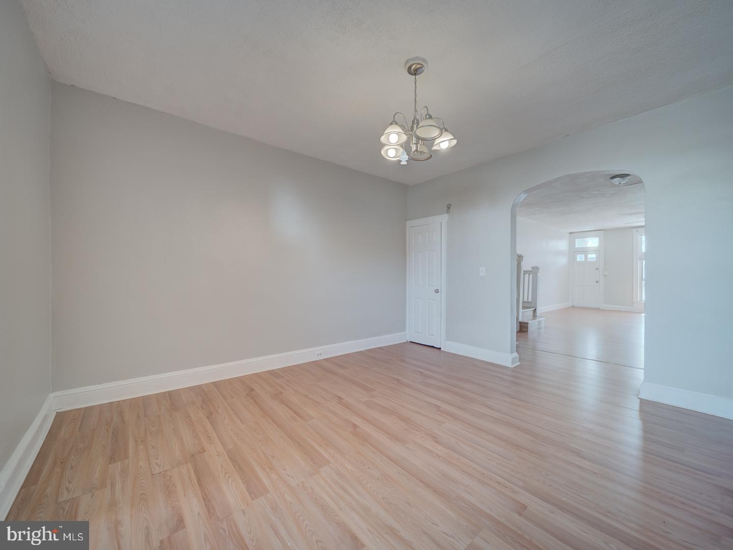 CHARLES VILLAGE - Residential