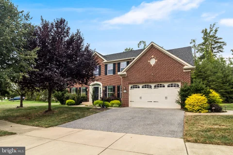 MLS: MDCH2055804