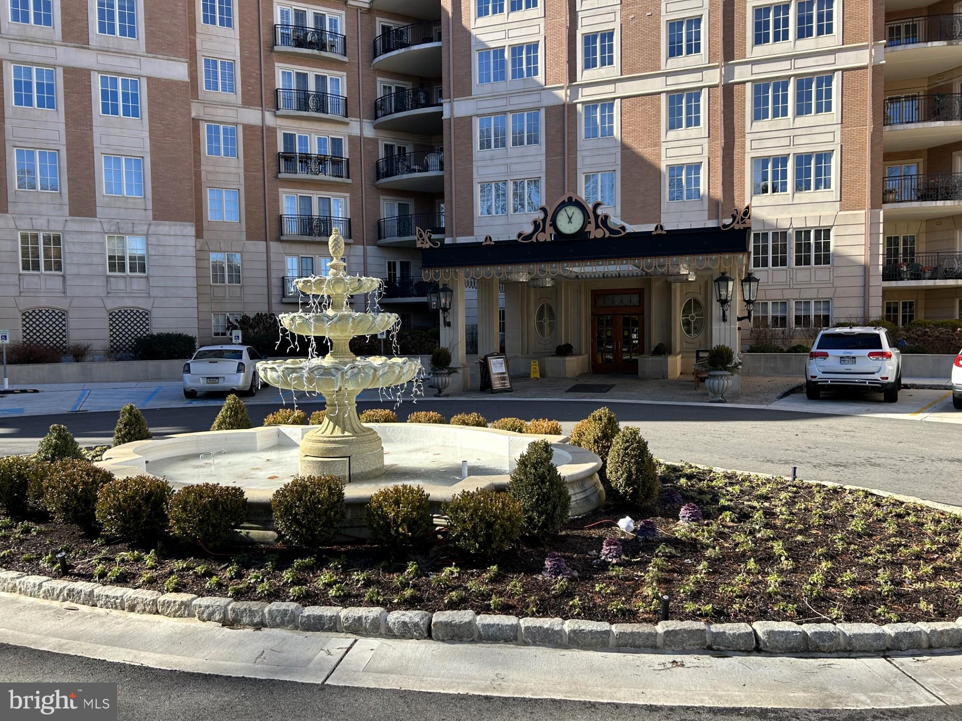 190 PRESIDENTIAL BOULEVARD PH6