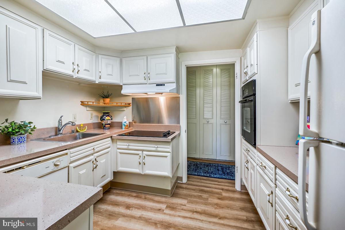 MONTGOMERY MUTUAL COOP - Residential