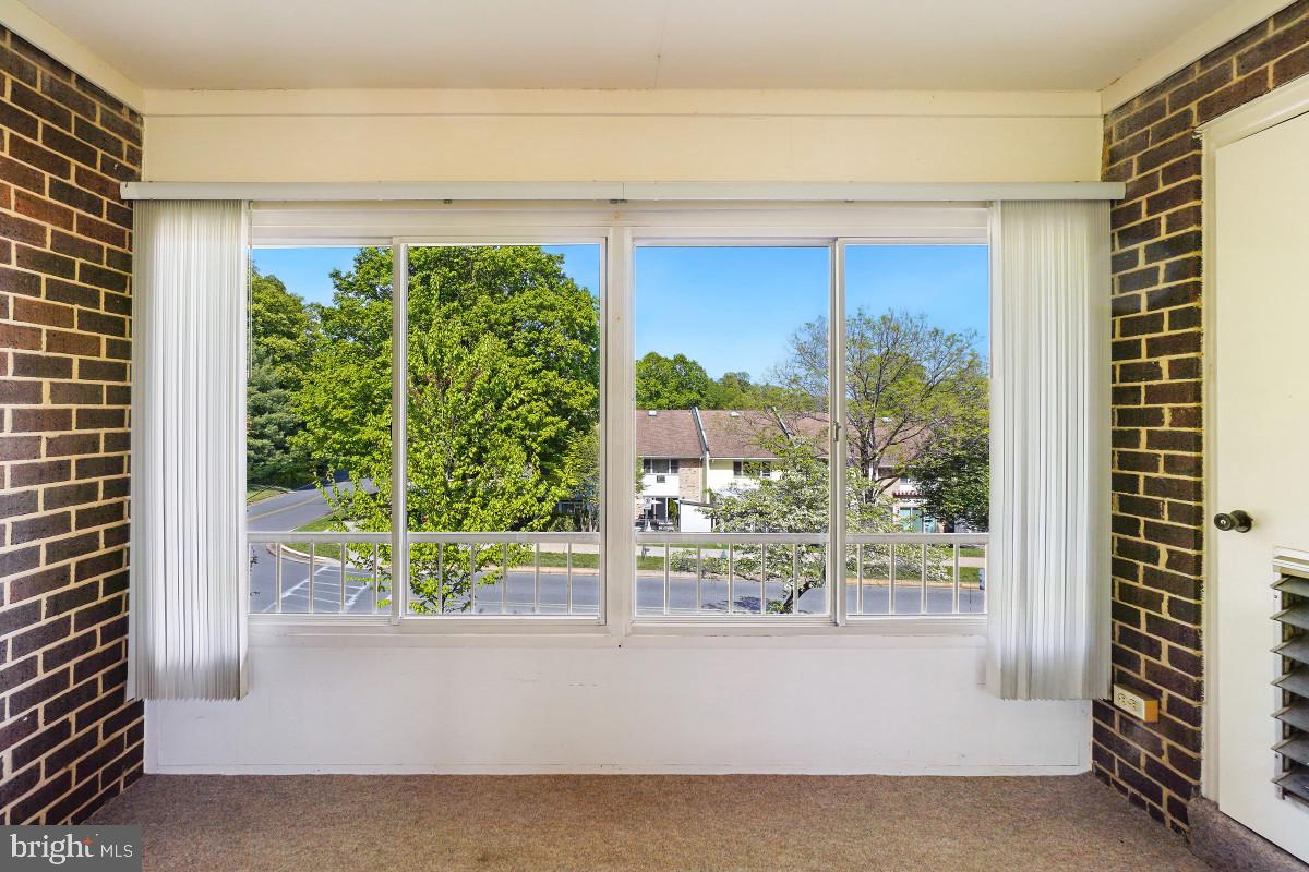 MONTGOMERY MUTUAL COOP - Residential