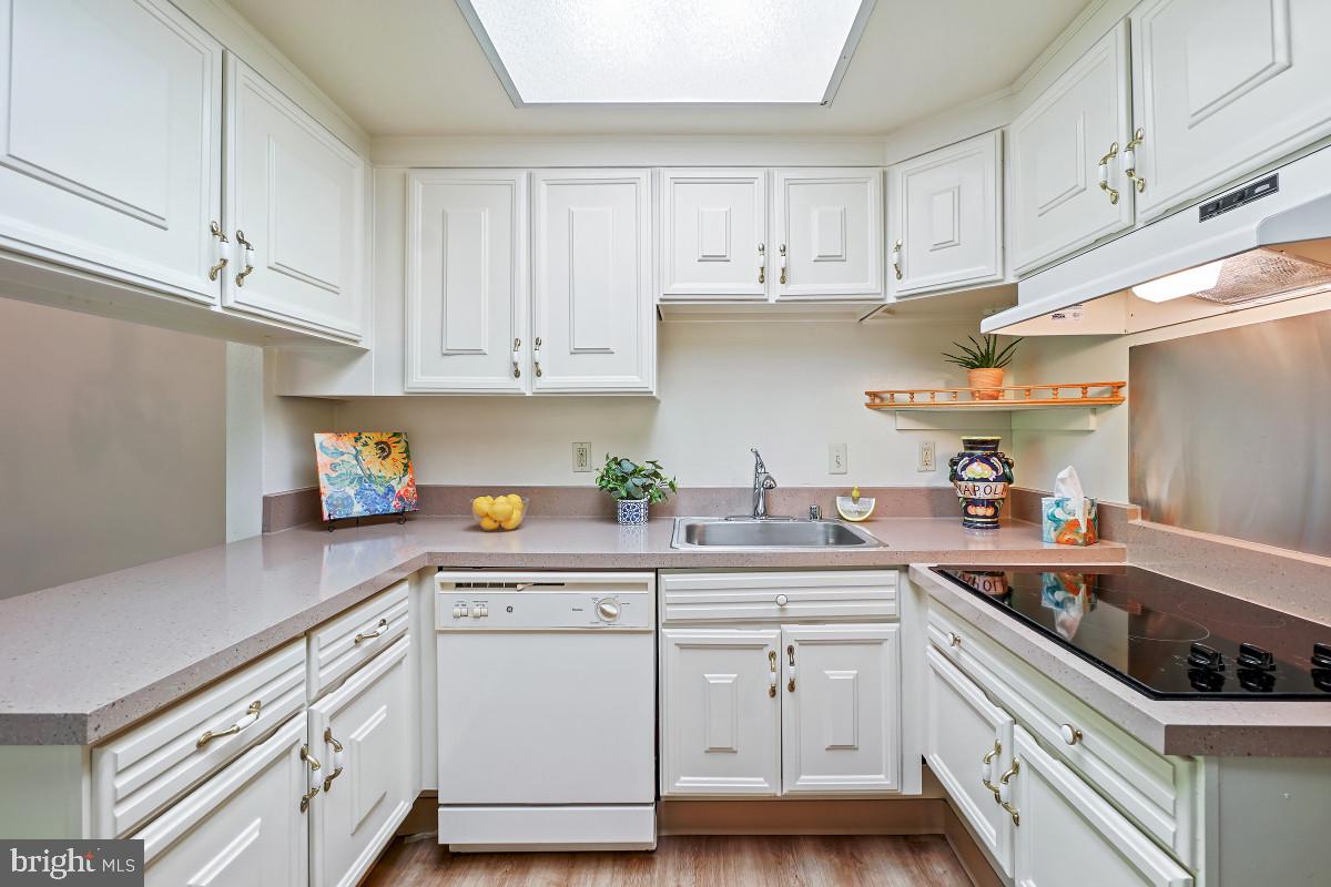 MONTGOMERY MUTUAL COOP - Residential