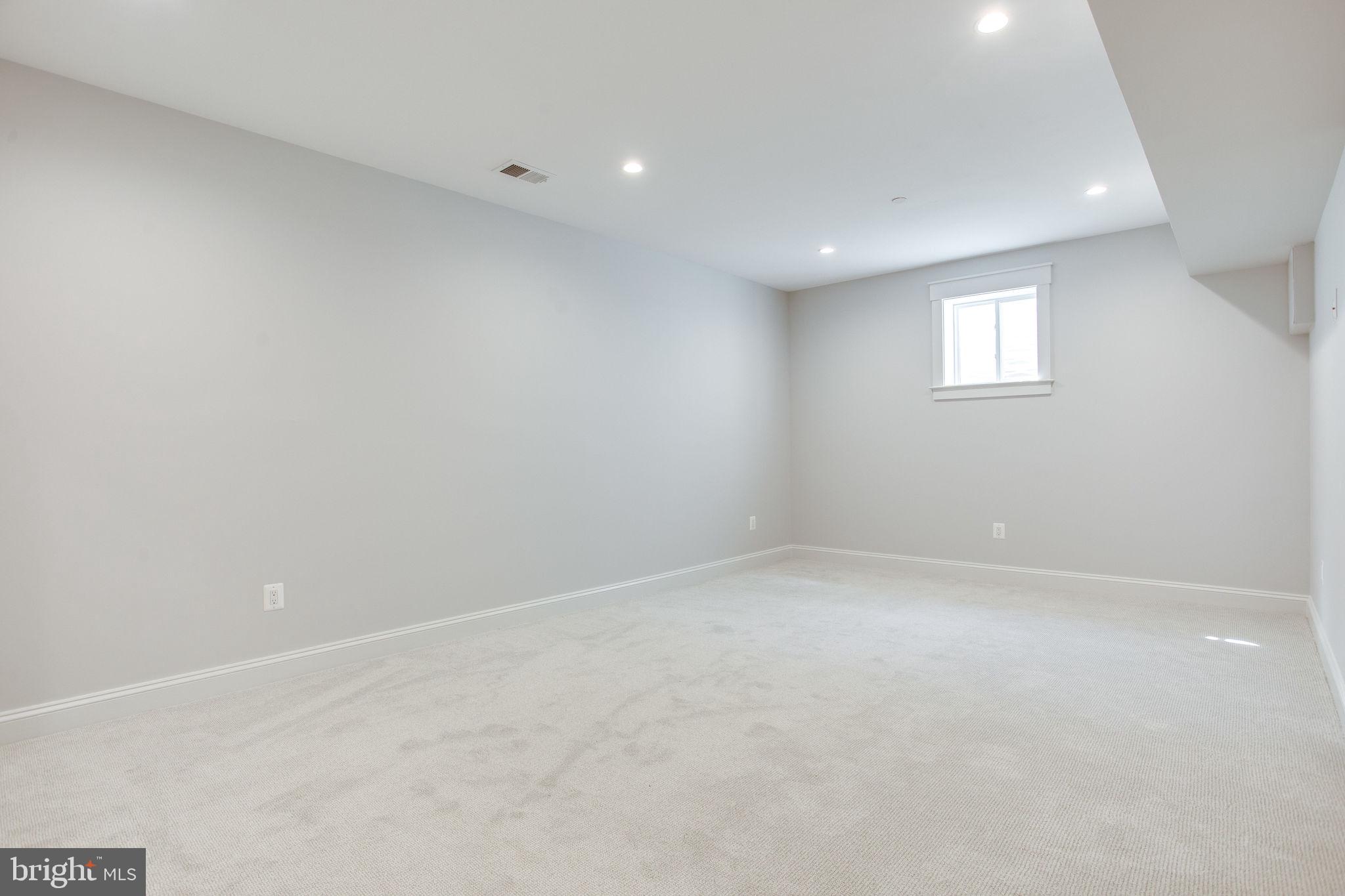 MASS AVE FOREST - Residential