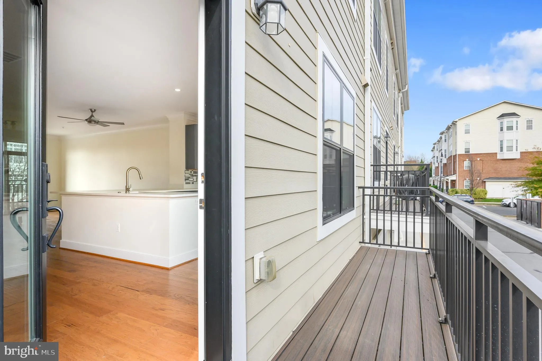 Leesburg, Virginia 20176, United States, 3 Bedrooms Bedrooms, ,3 BathroomsBathrooms,Residential,Active,87965