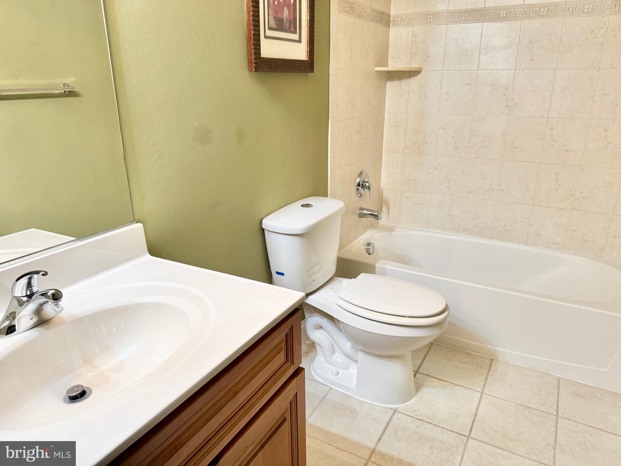 STONEWALL MANOR - Residential Lease