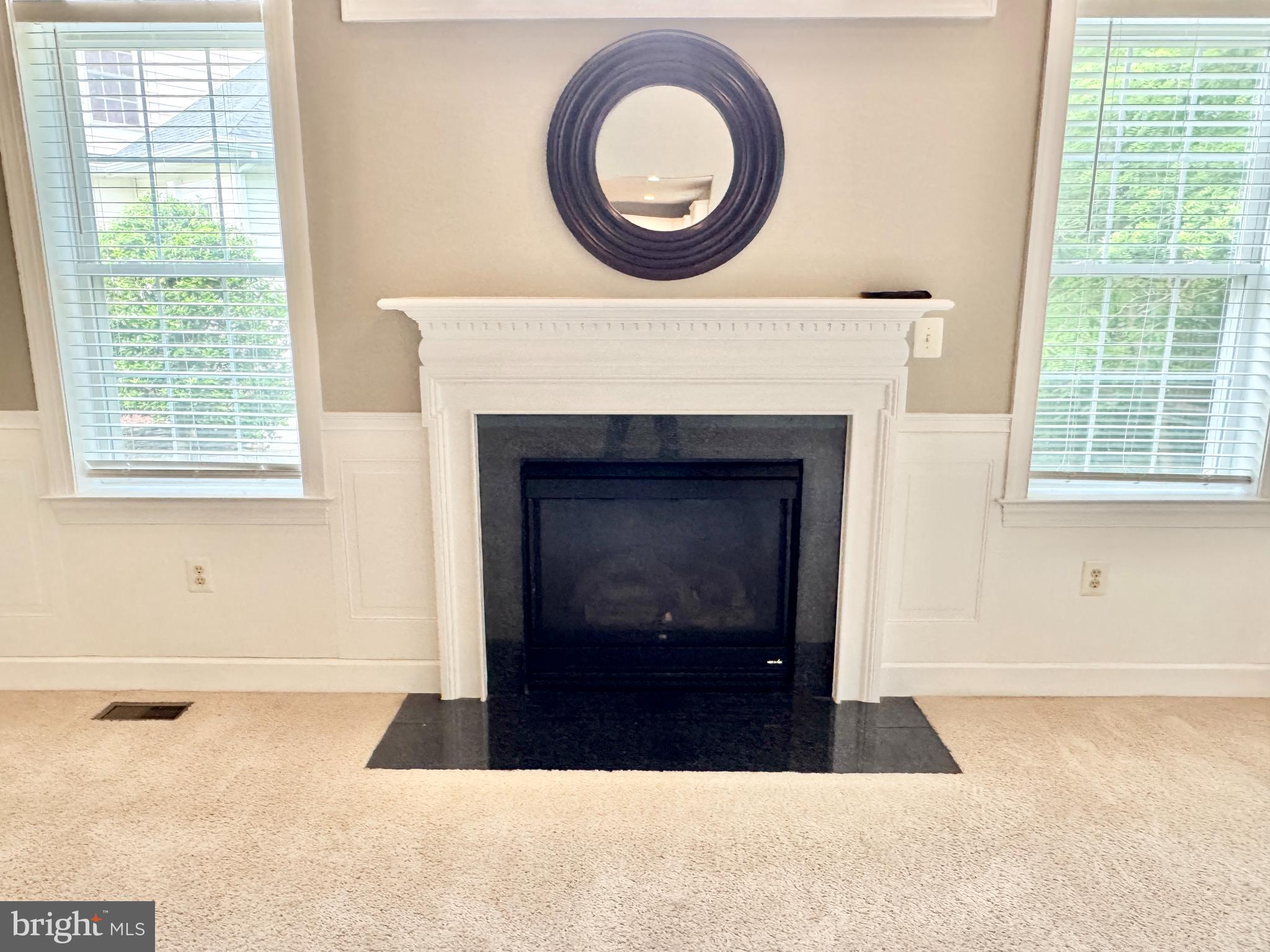 STONEWALL MANOR - Residential Lease