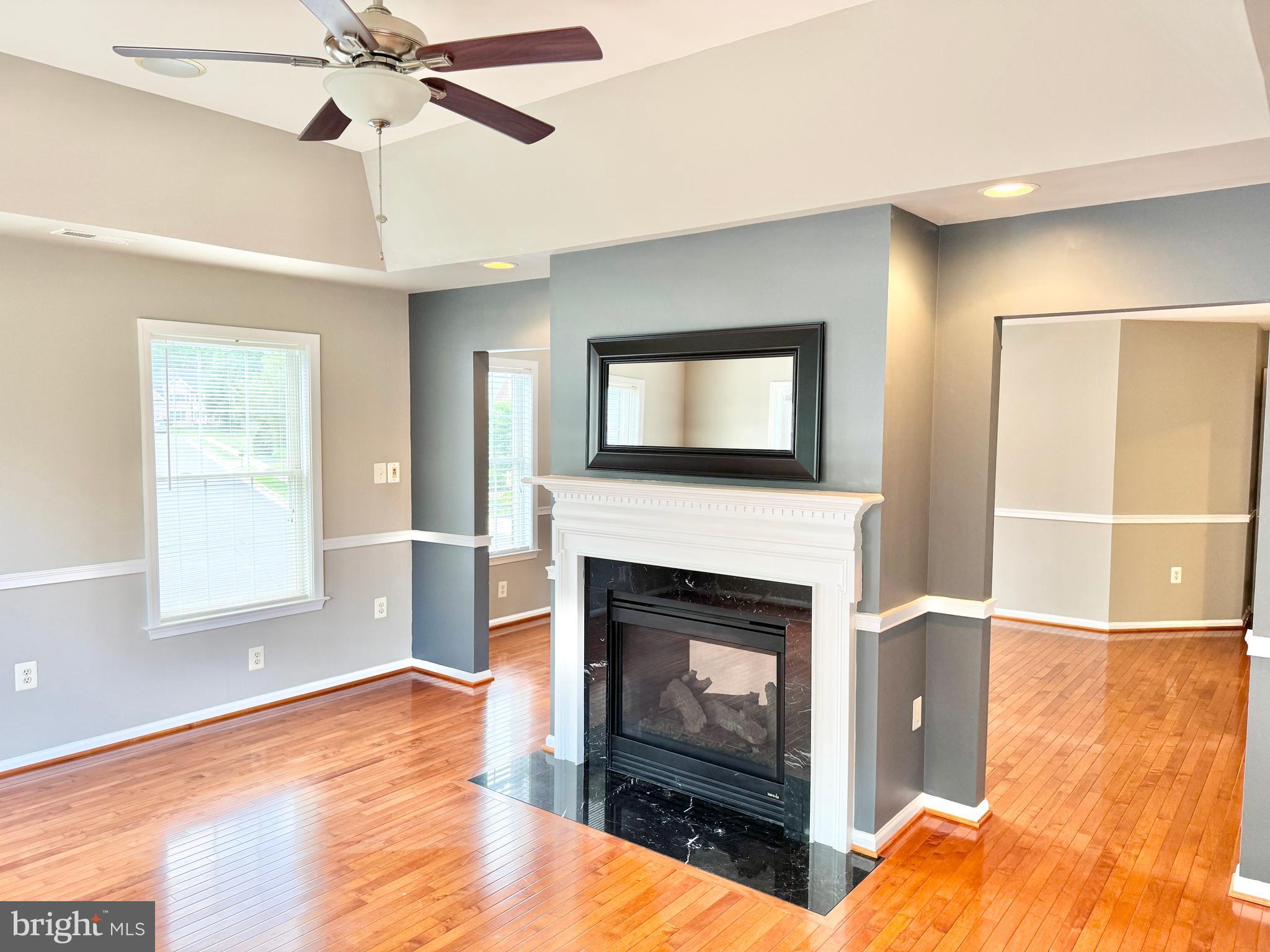 STONEWALL MANOR - Residential Lease