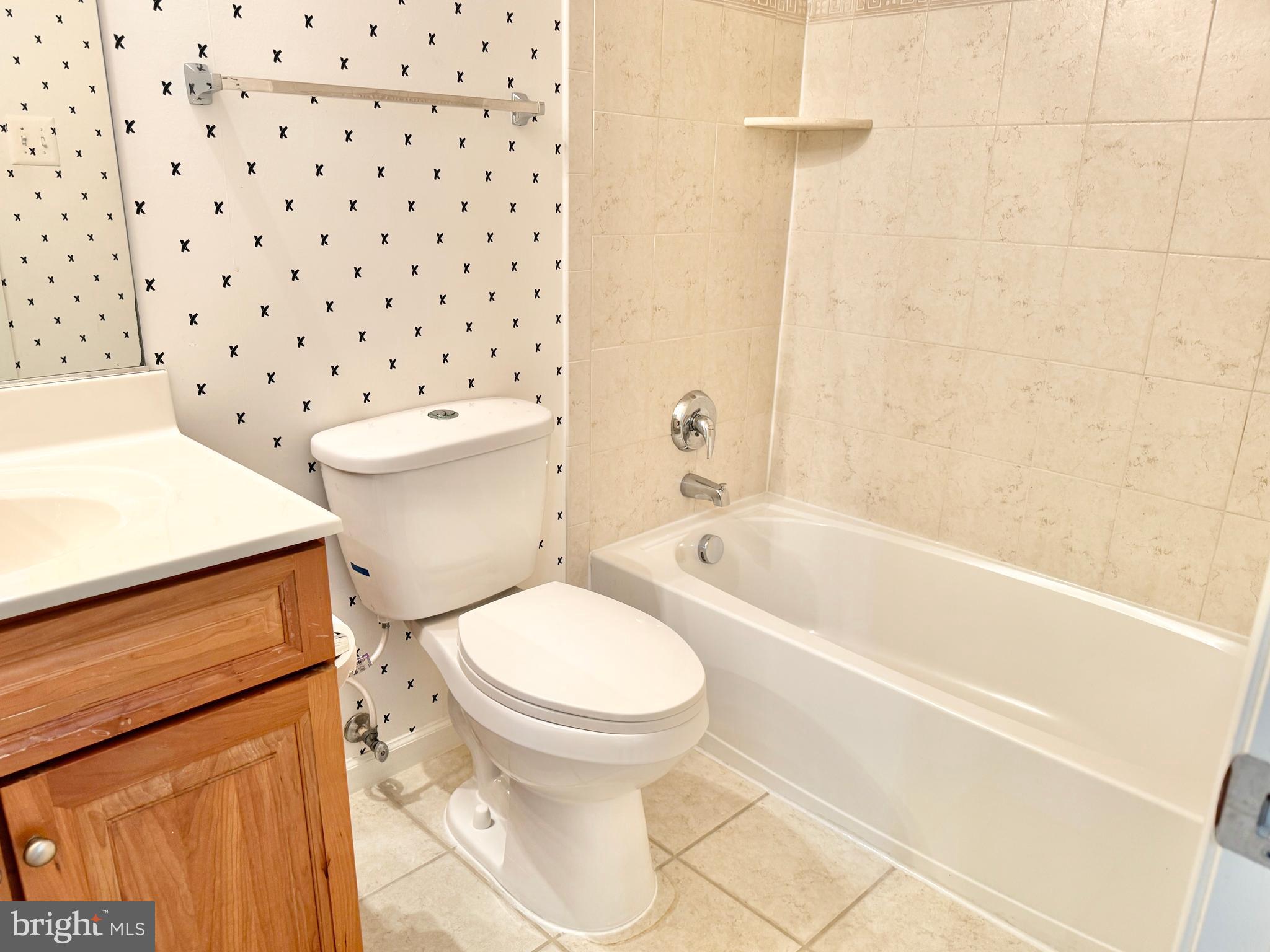 STONEWALL MANOR - Residential Lease