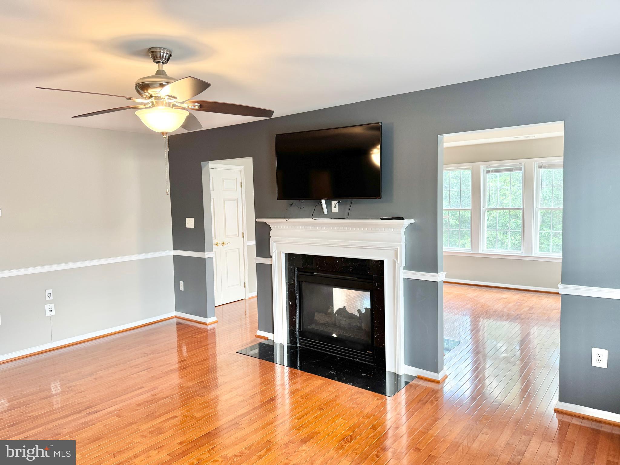 STONEWALL MANOR - Residential Lease