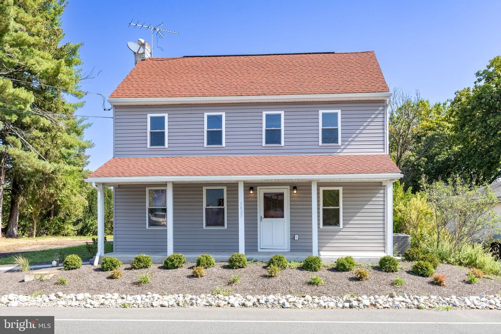 Photo of 1627 Swamp Pike, GILBERTSVILLE, PA 19525 (MLS # PAMC2156230)