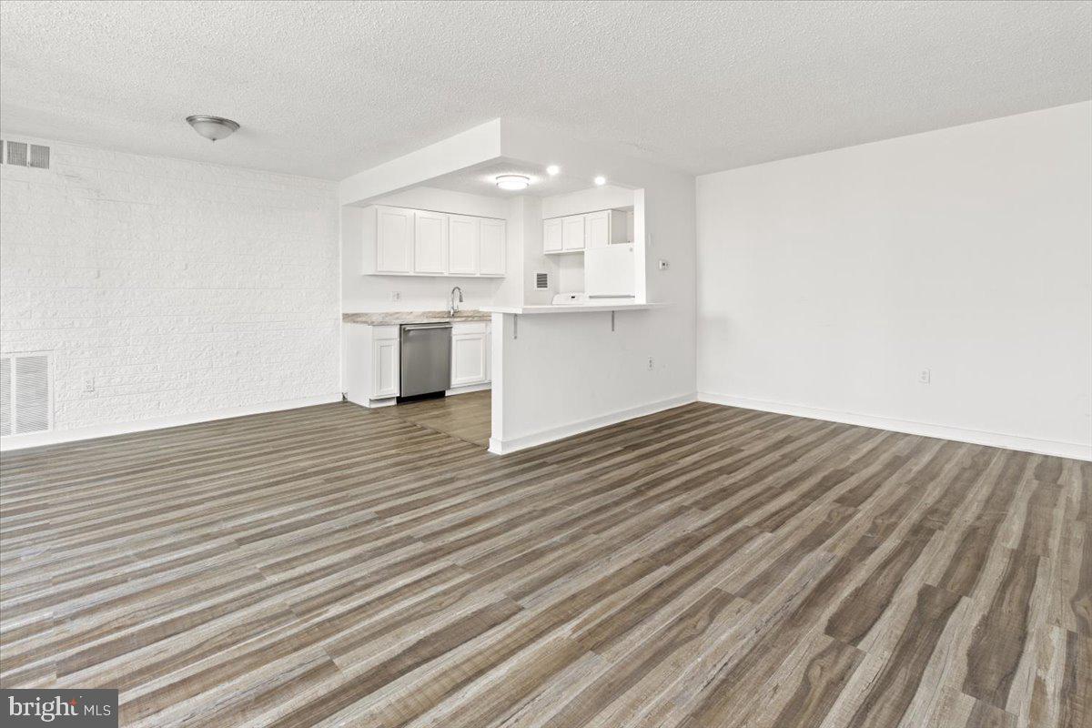 PRESIDENTIAL PARK - Residential