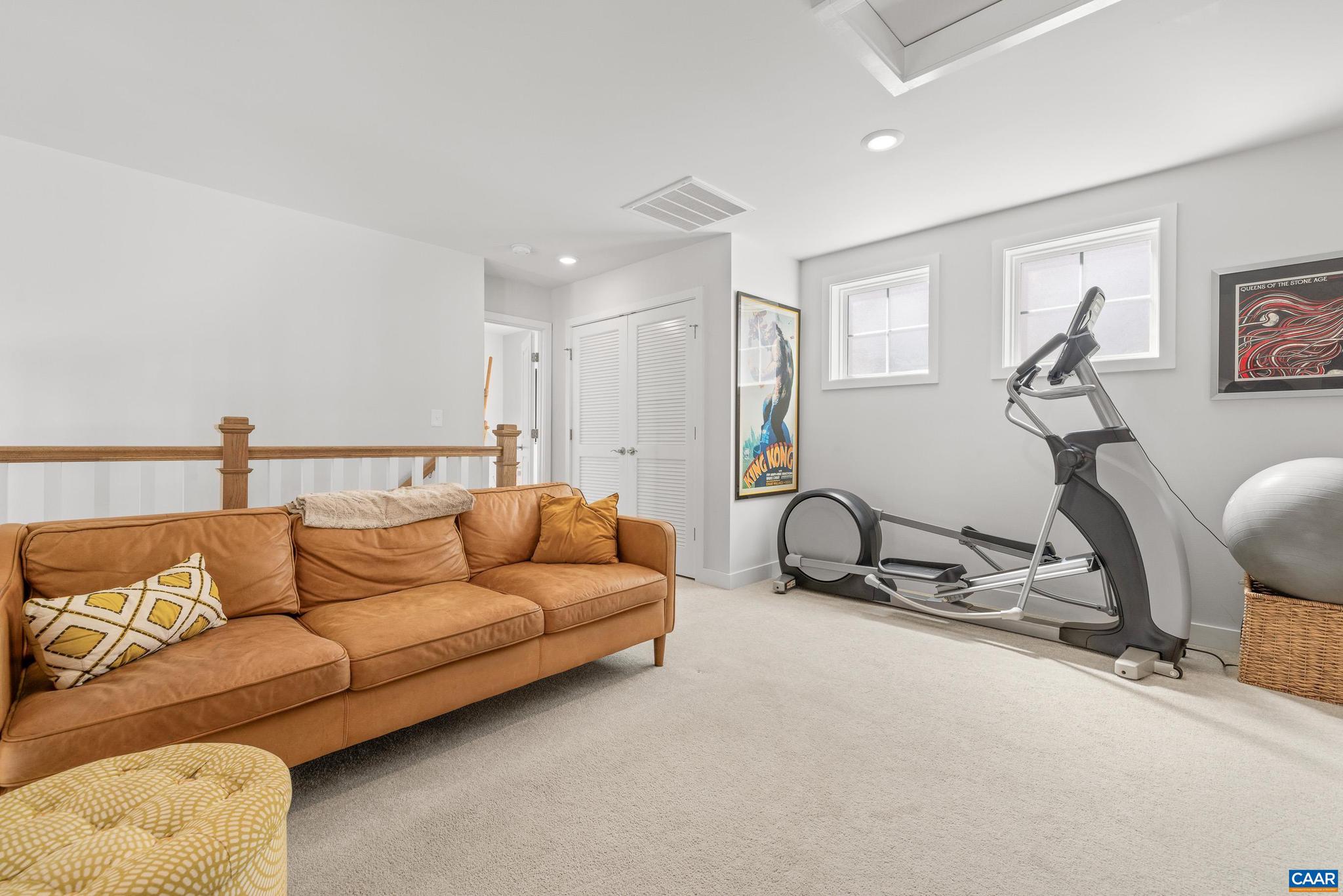 OLD TRAIL - Residential