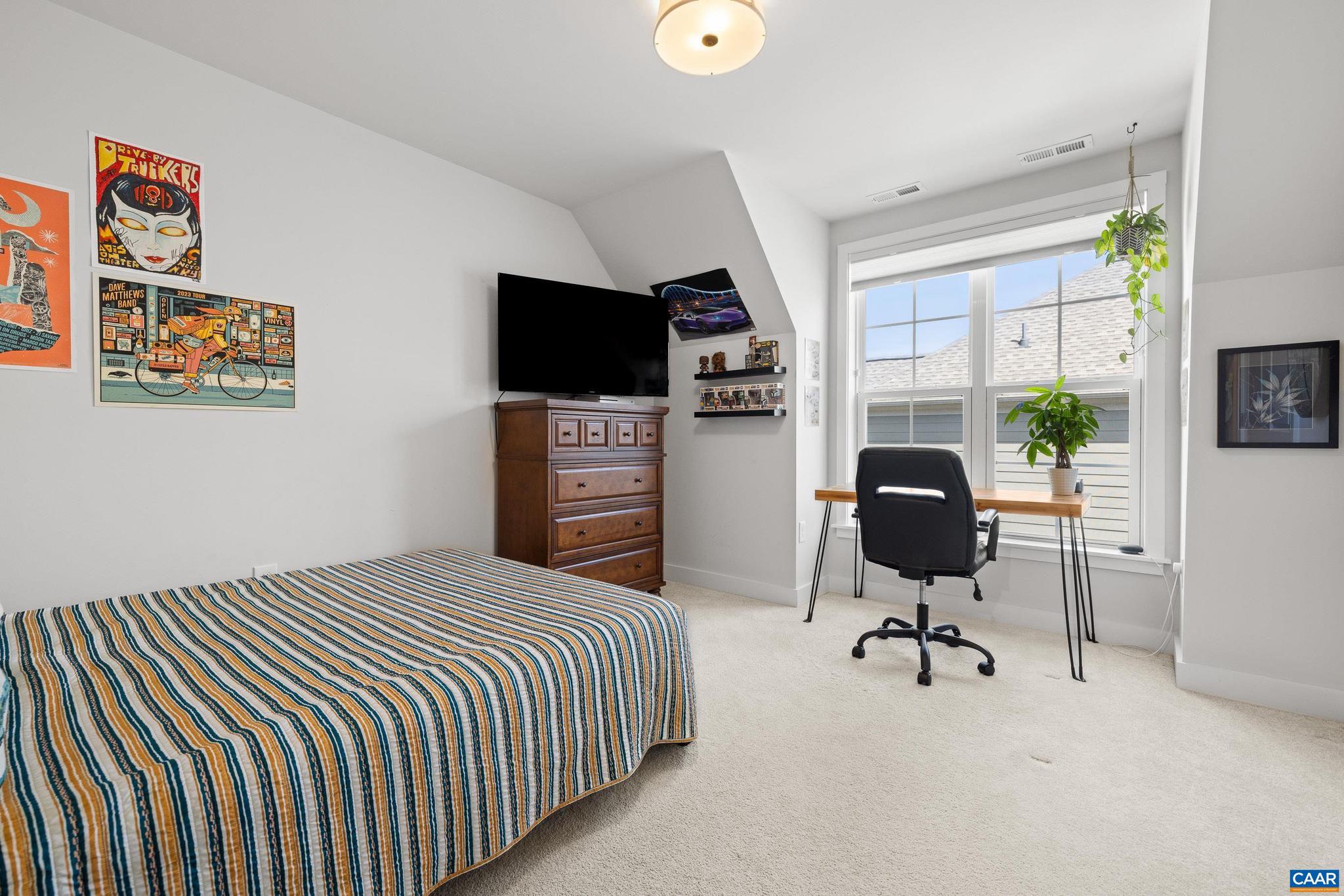 OLD TRAIL - Residential