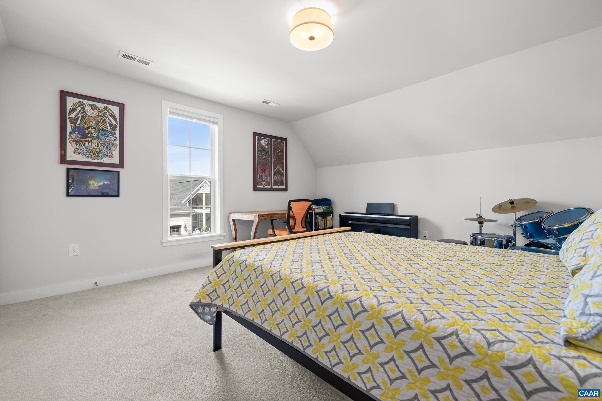 OLD TRAIL - Residential