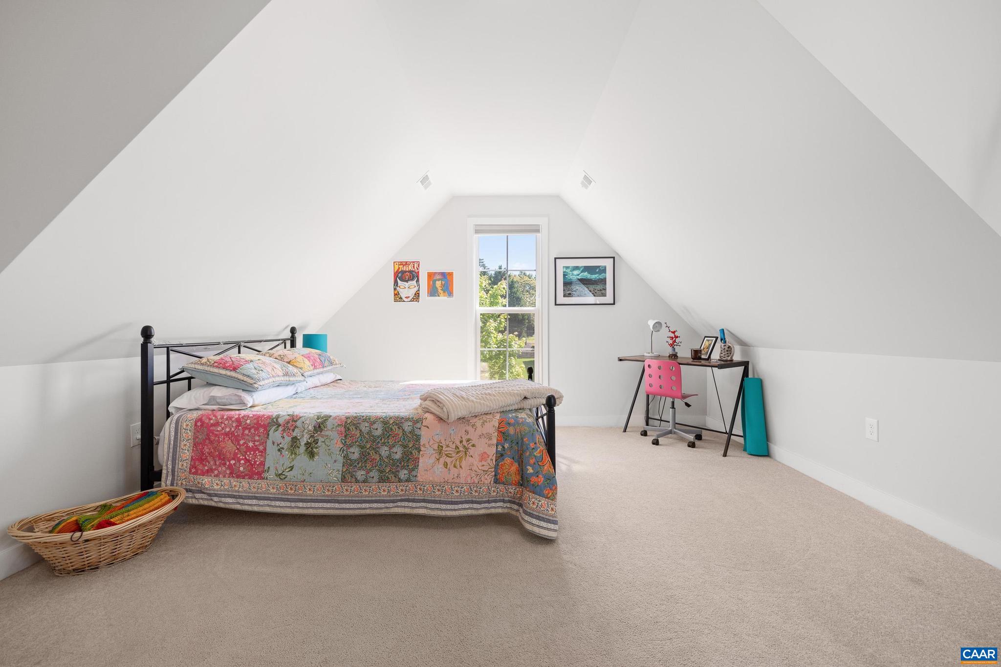 OLD TRAIL - Residential