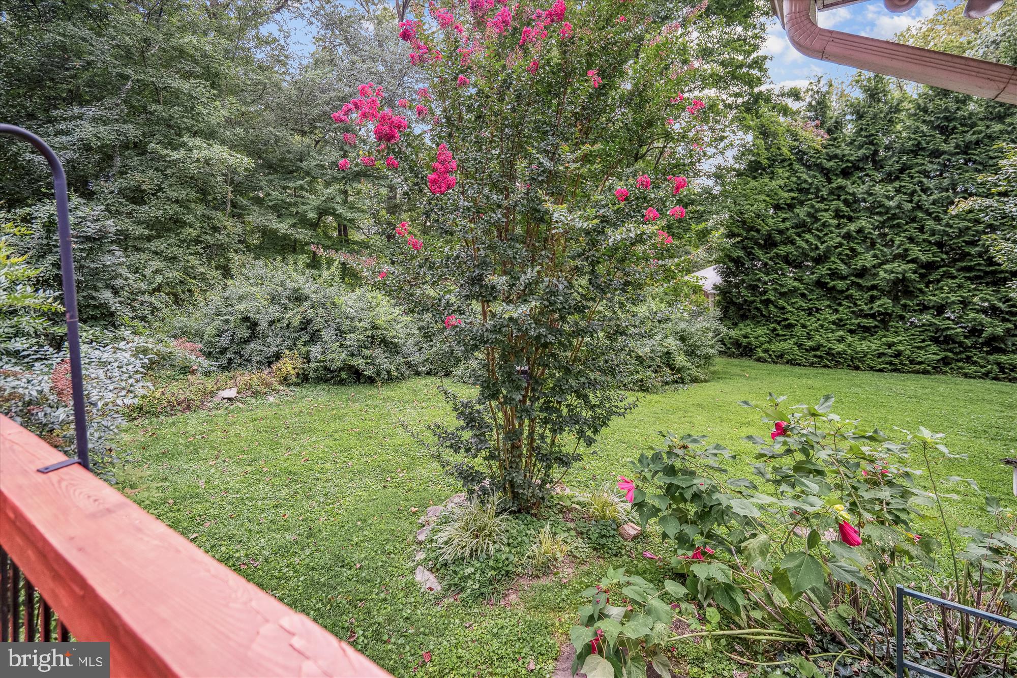 GRANBY WOODS - Residential