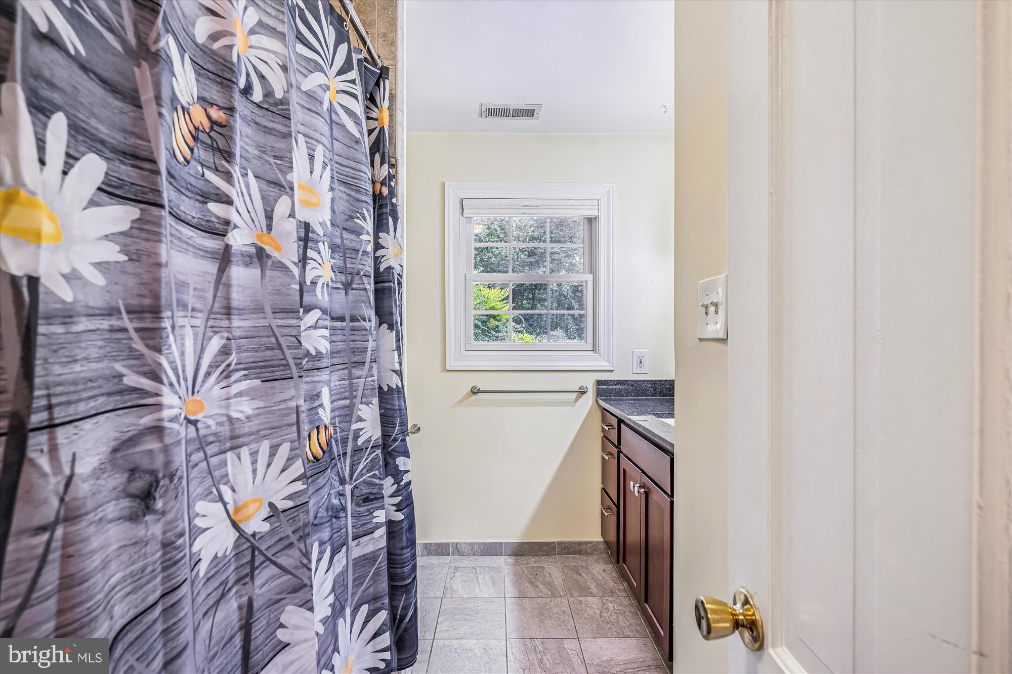 GRANBY WOODS - Residential