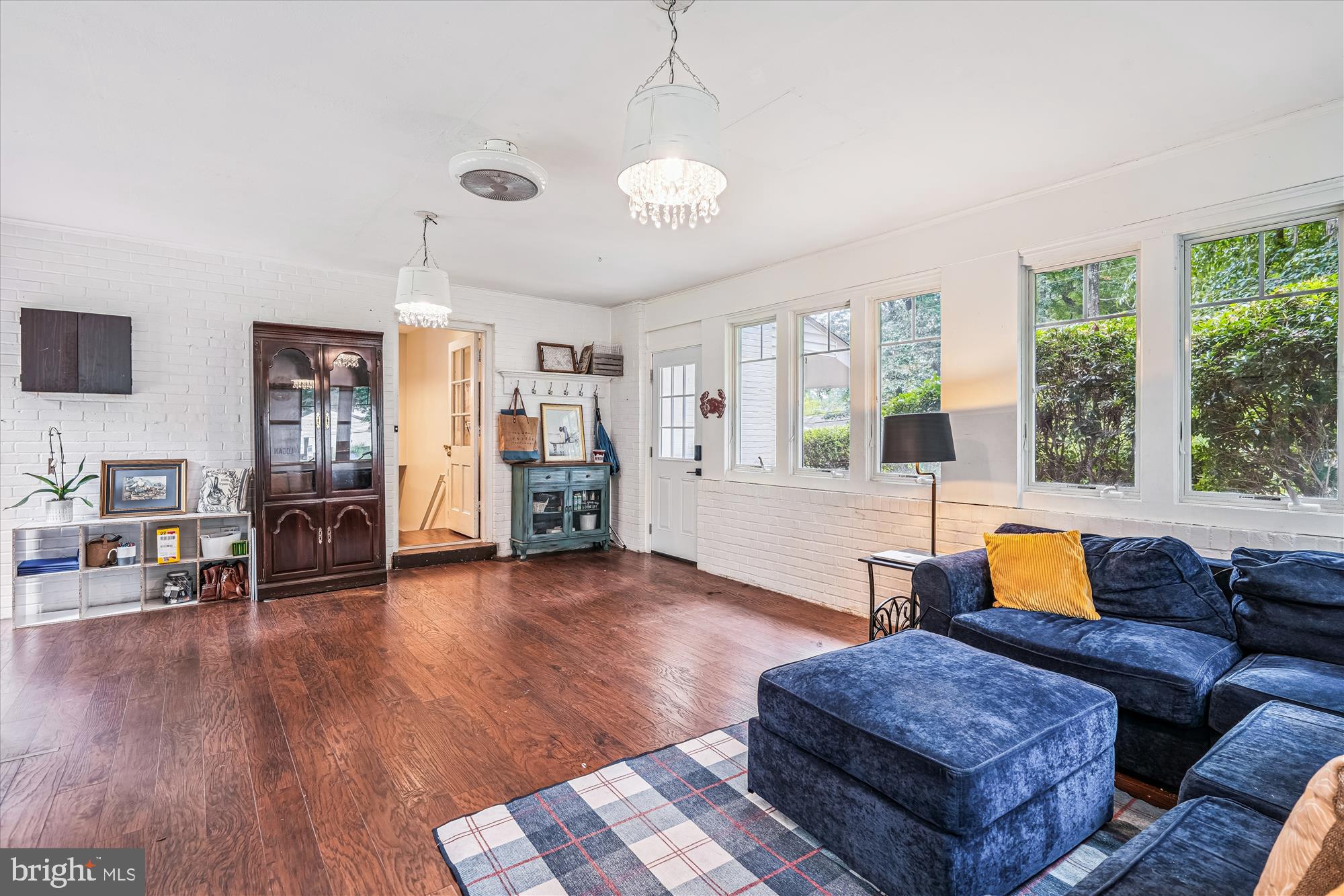 GRANBY WOODS - Residential