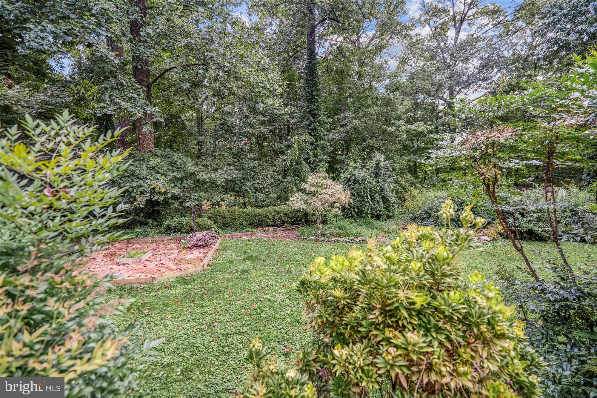 GRANBY WOODS - Residential